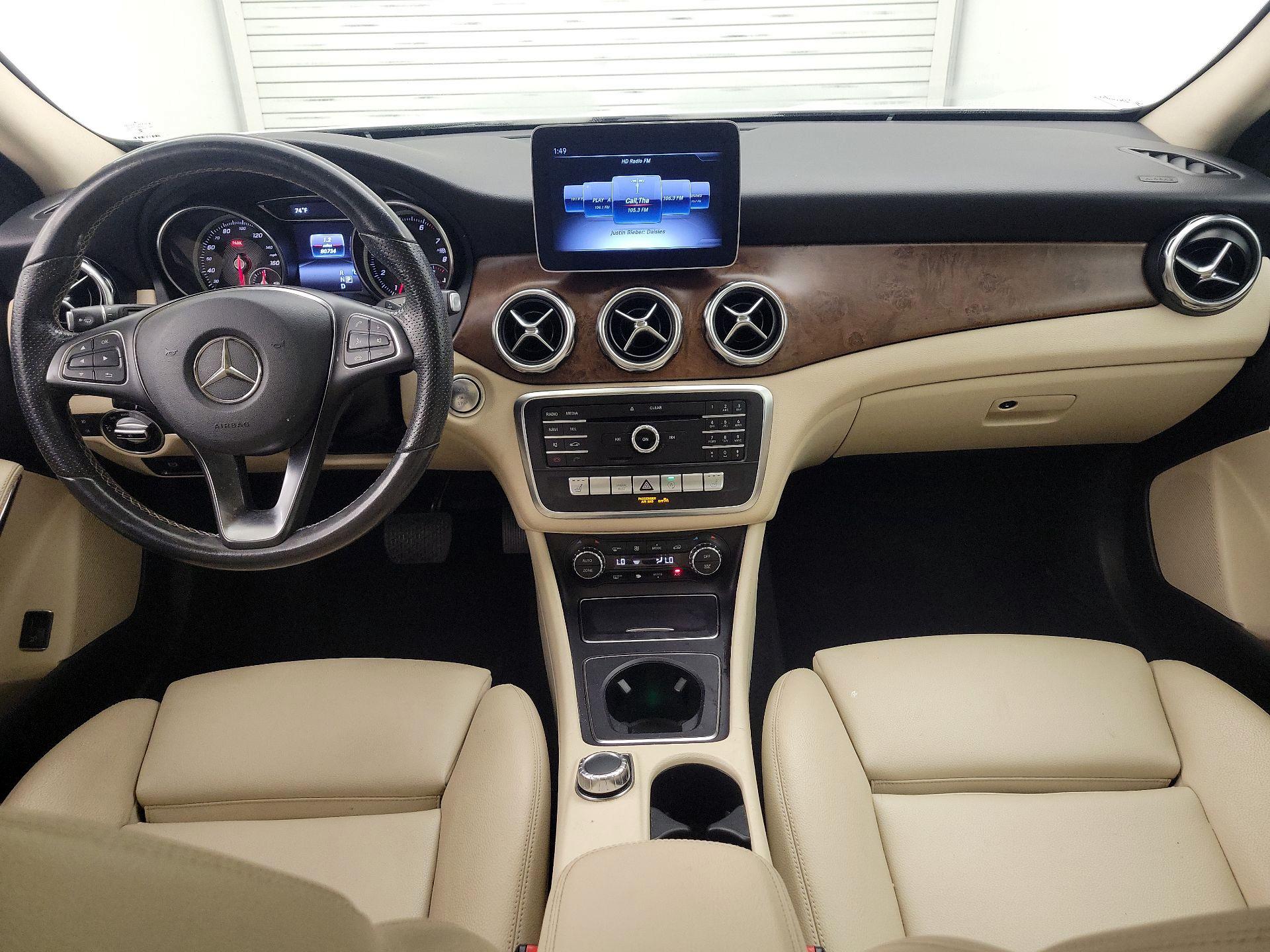 Thumbnail: 2019 Mercedes-Benz GLA - 9