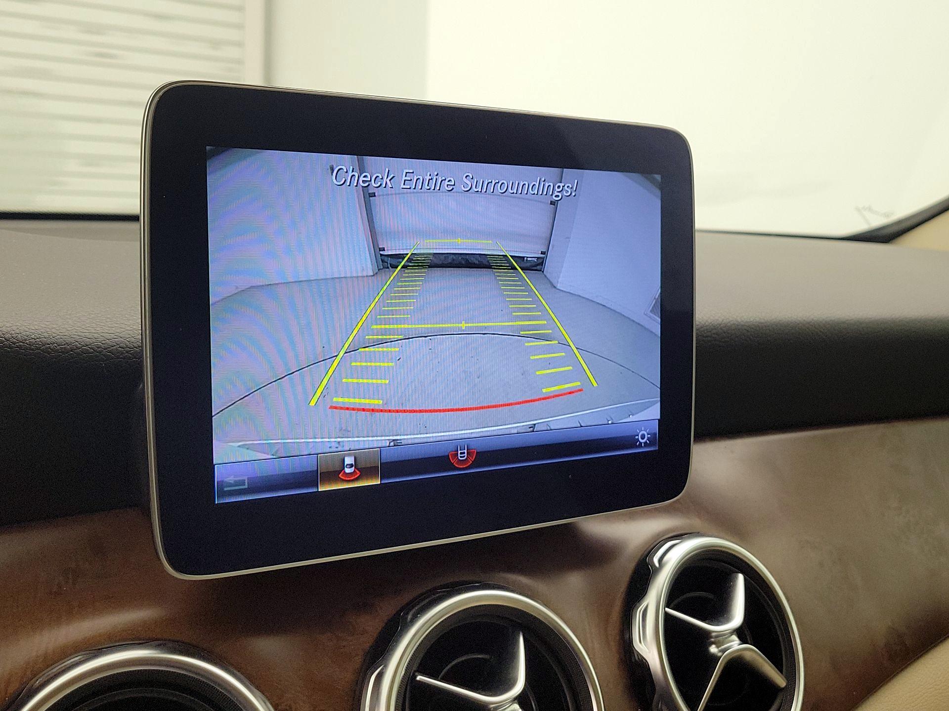 Thumbnail: 2019 Mercedes-Benz GLA - 14