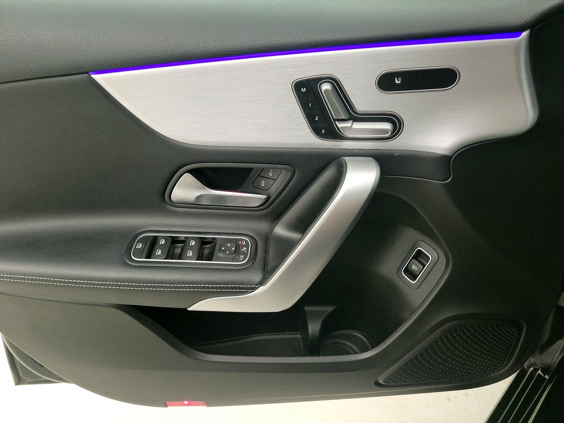 Thumbnail: 2019 Mercedes-Benz A-Class - 12