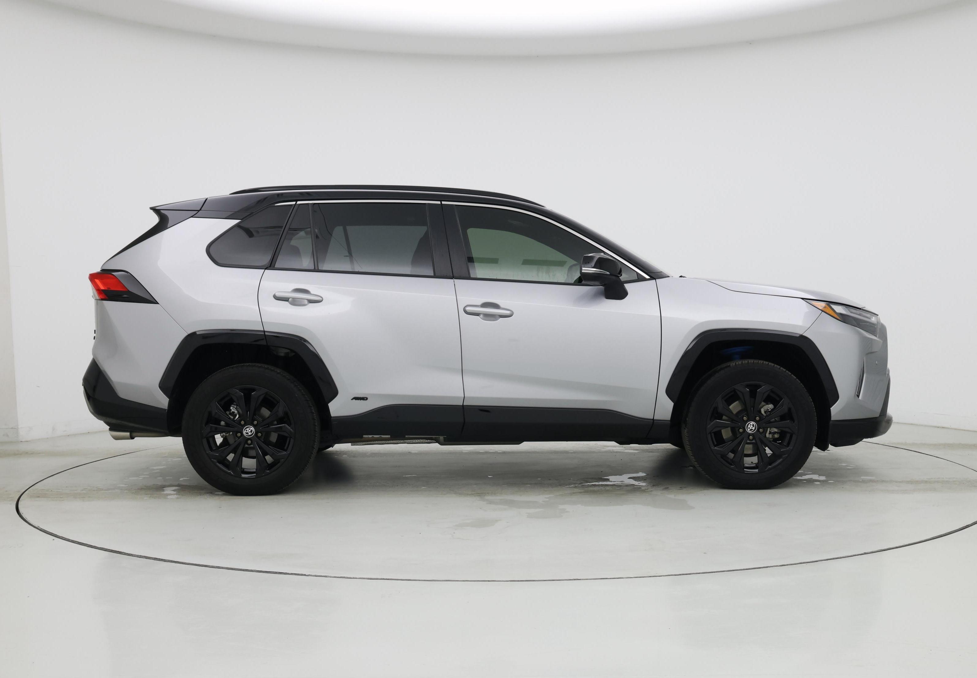 Thumbnail: 2024 Toyota RAV4 - 7