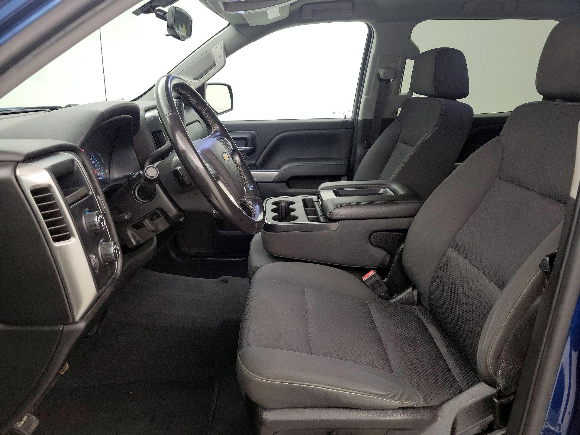 Thumbnail: 2018 Chevrolet Silverado 1500 - 11