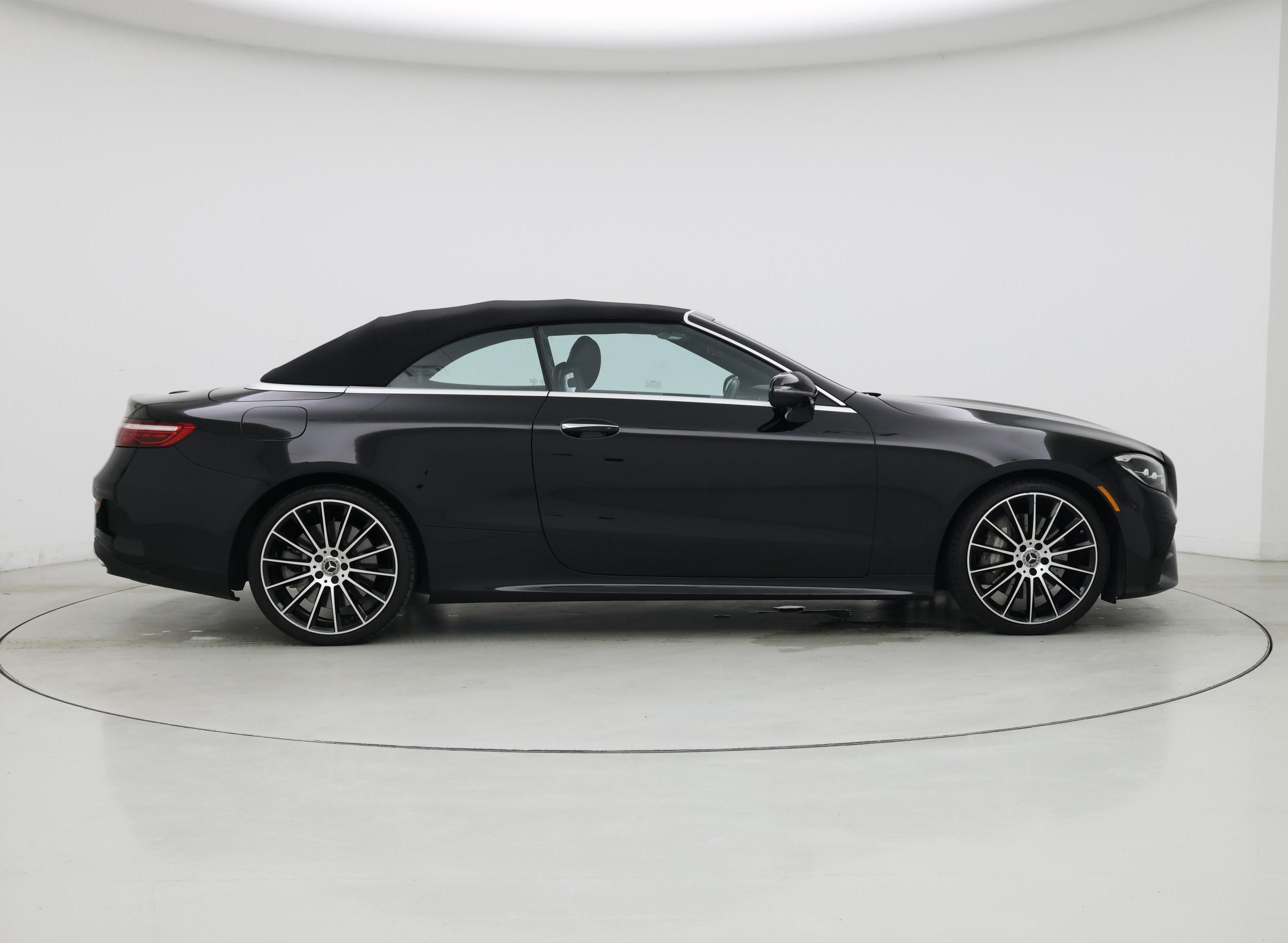 Thumbnail: 2022 Mercedes-Benz E-Class - 7