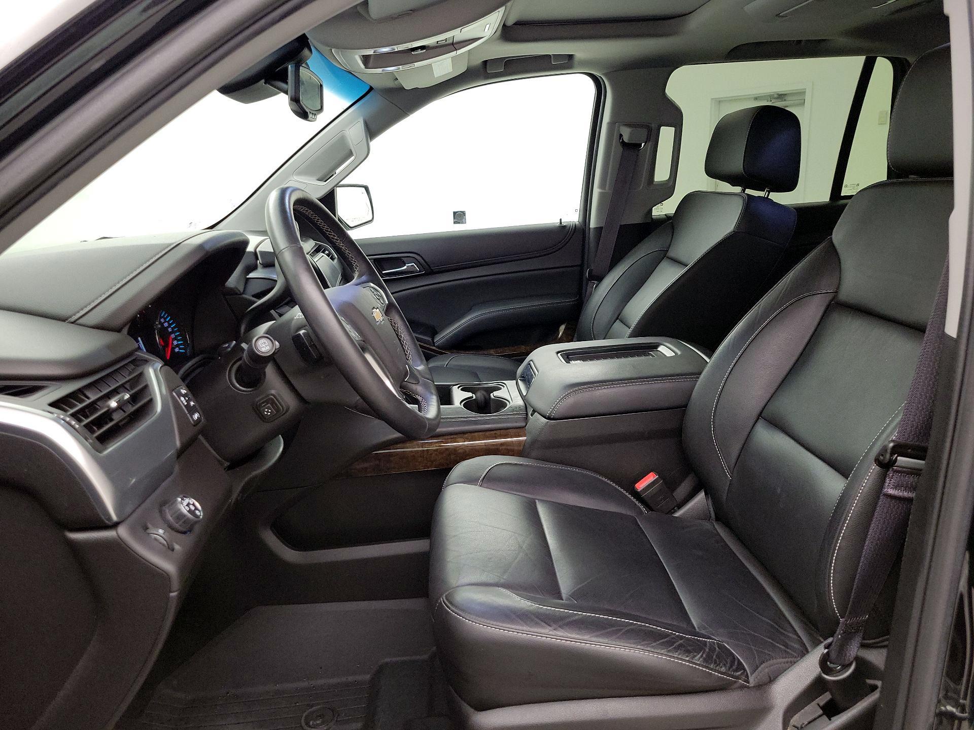 Thumbnail: 2017 Chevrolet Tahoe - 11