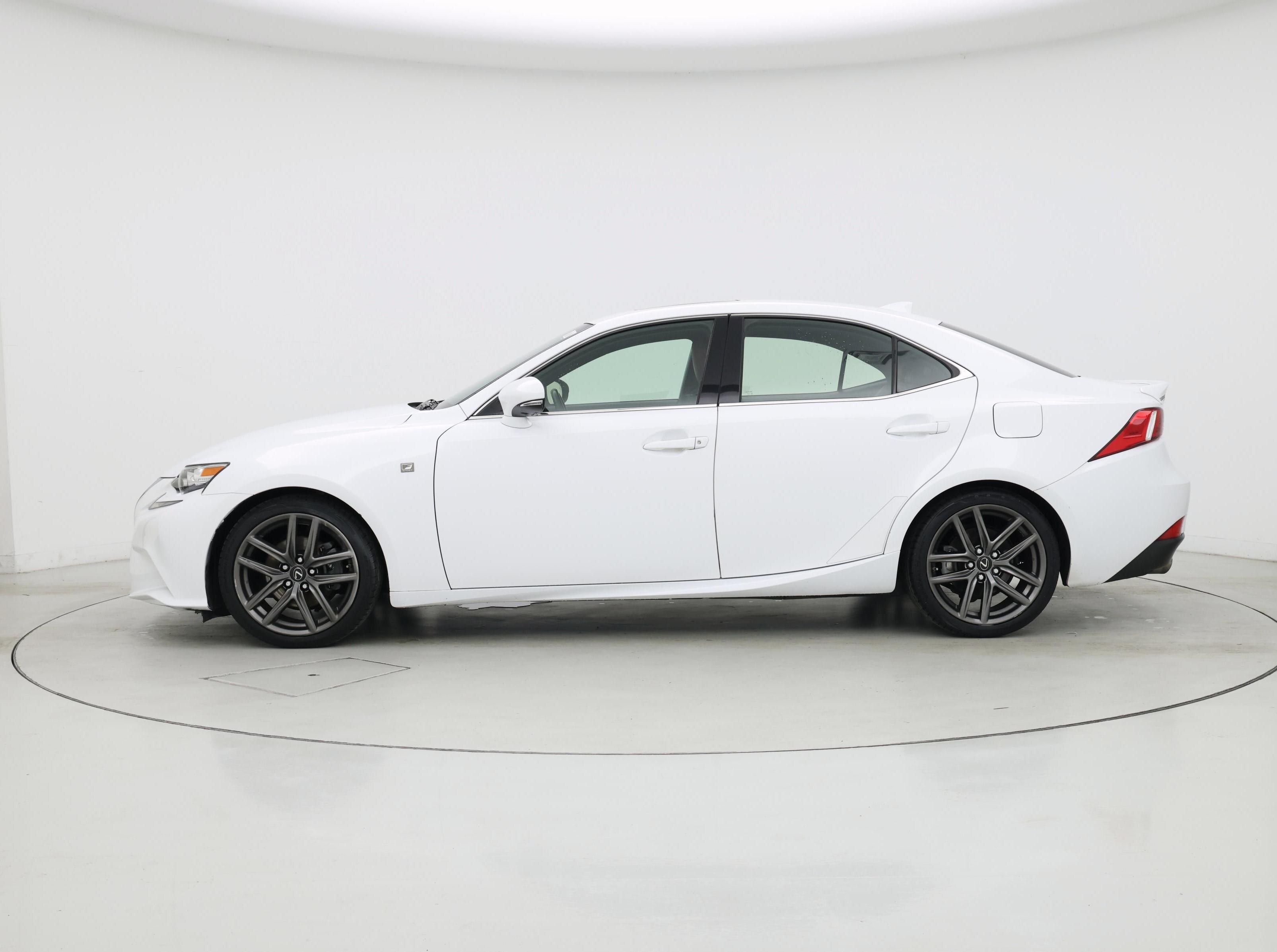 Thumbnail: 2015 Lexus IS - 3