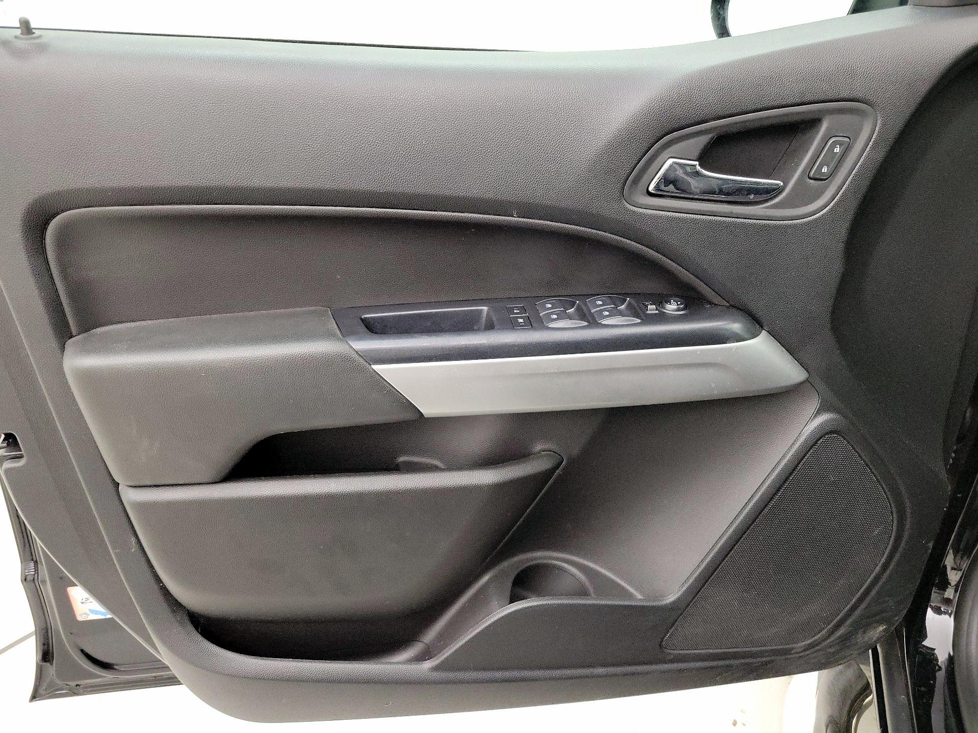 Thumbnail: 2020 Chevrolet Colorado - 12