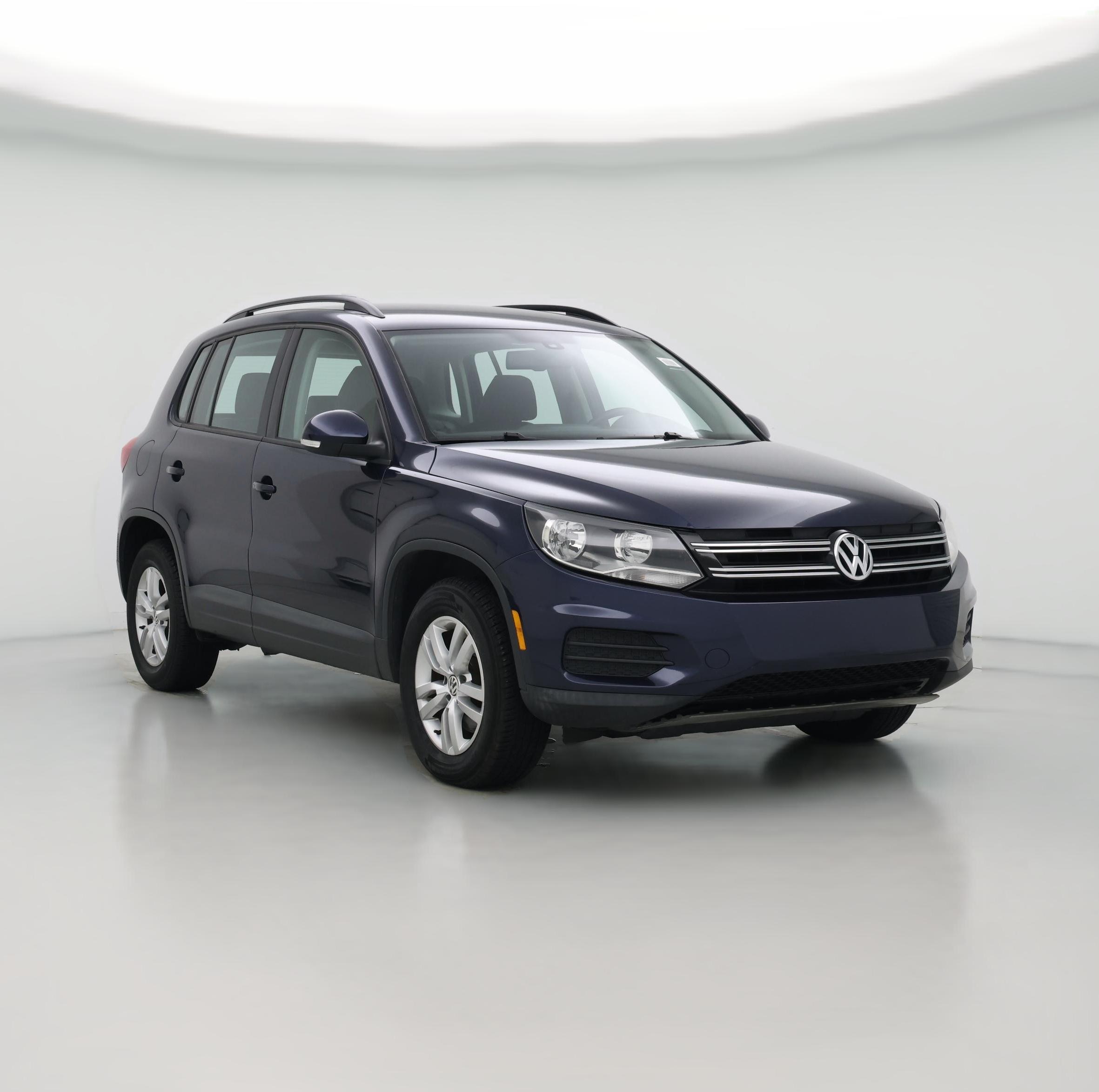 Thumbnail: 2016 Volkswagen Tiguan - 1