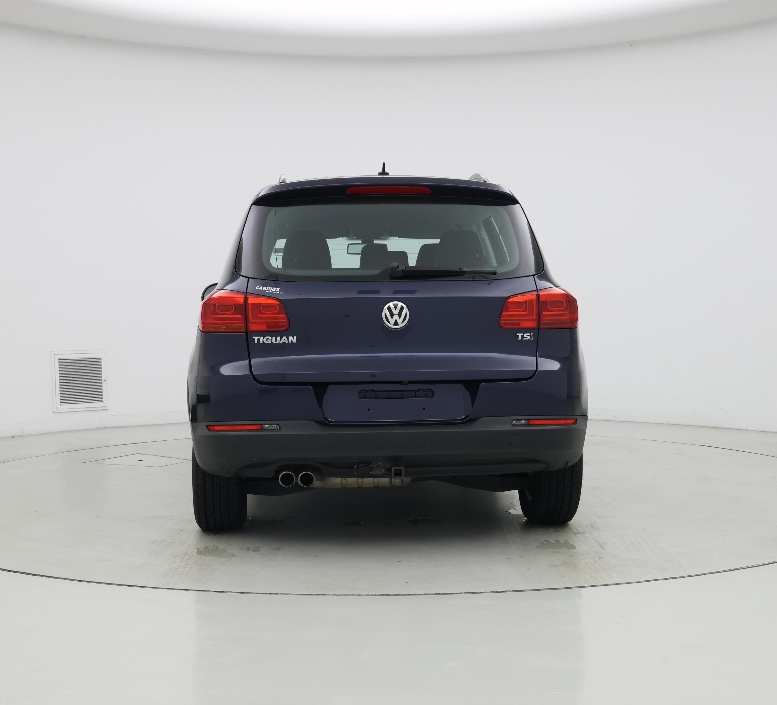 Thumbnail: 2016 Volkswagen Tiguan - 6