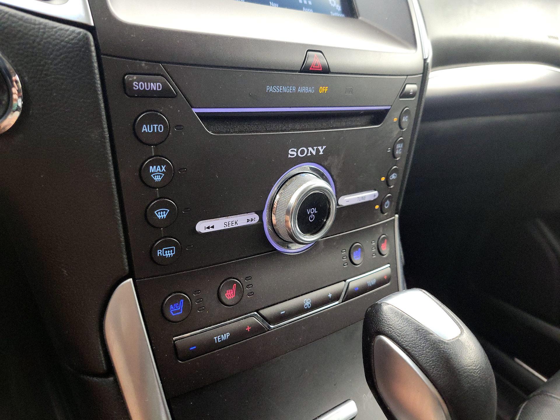Thumbnail: 2017 Ford Edge - 17
