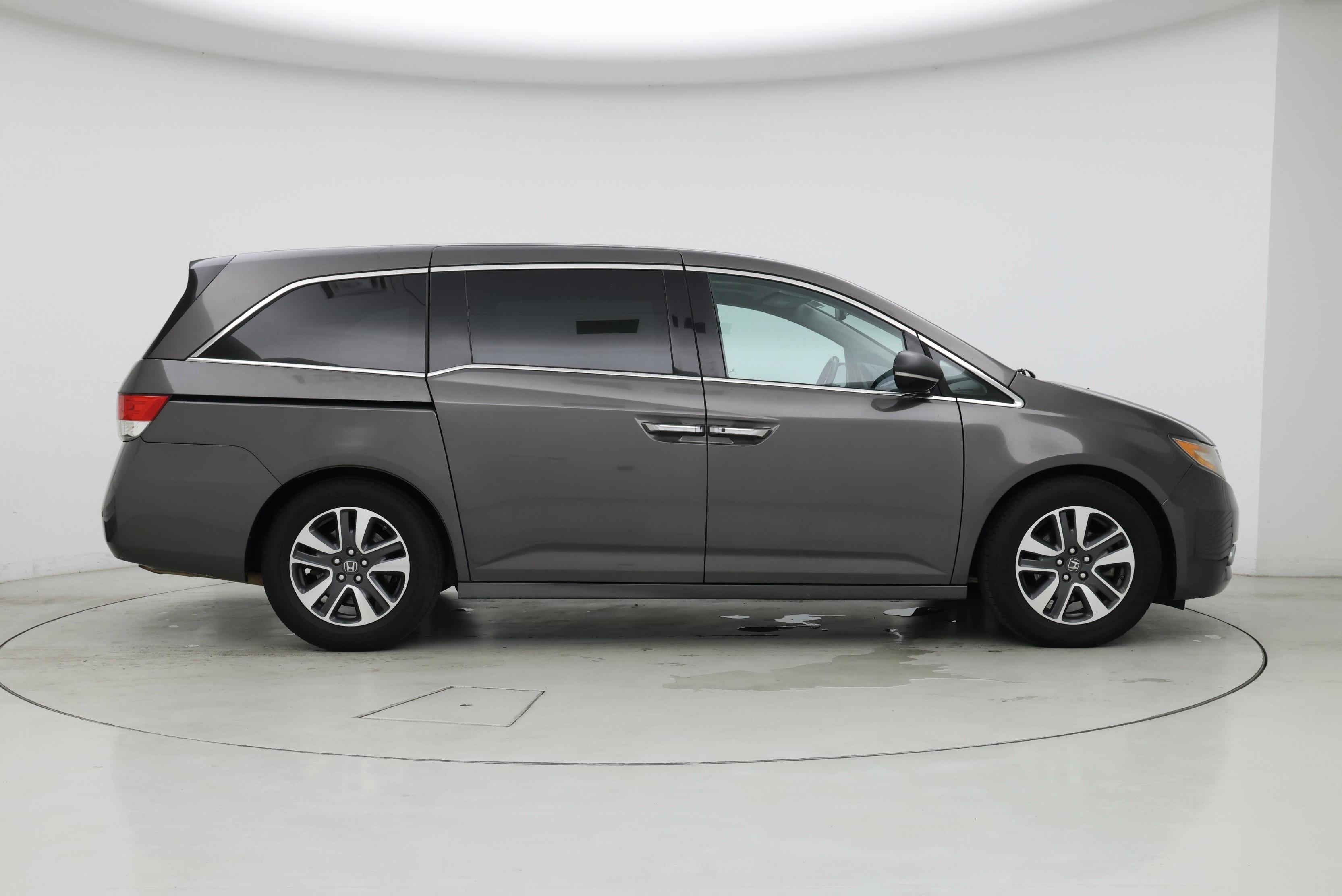 Thumbnail: 2014 Honda Odyssey - 7
