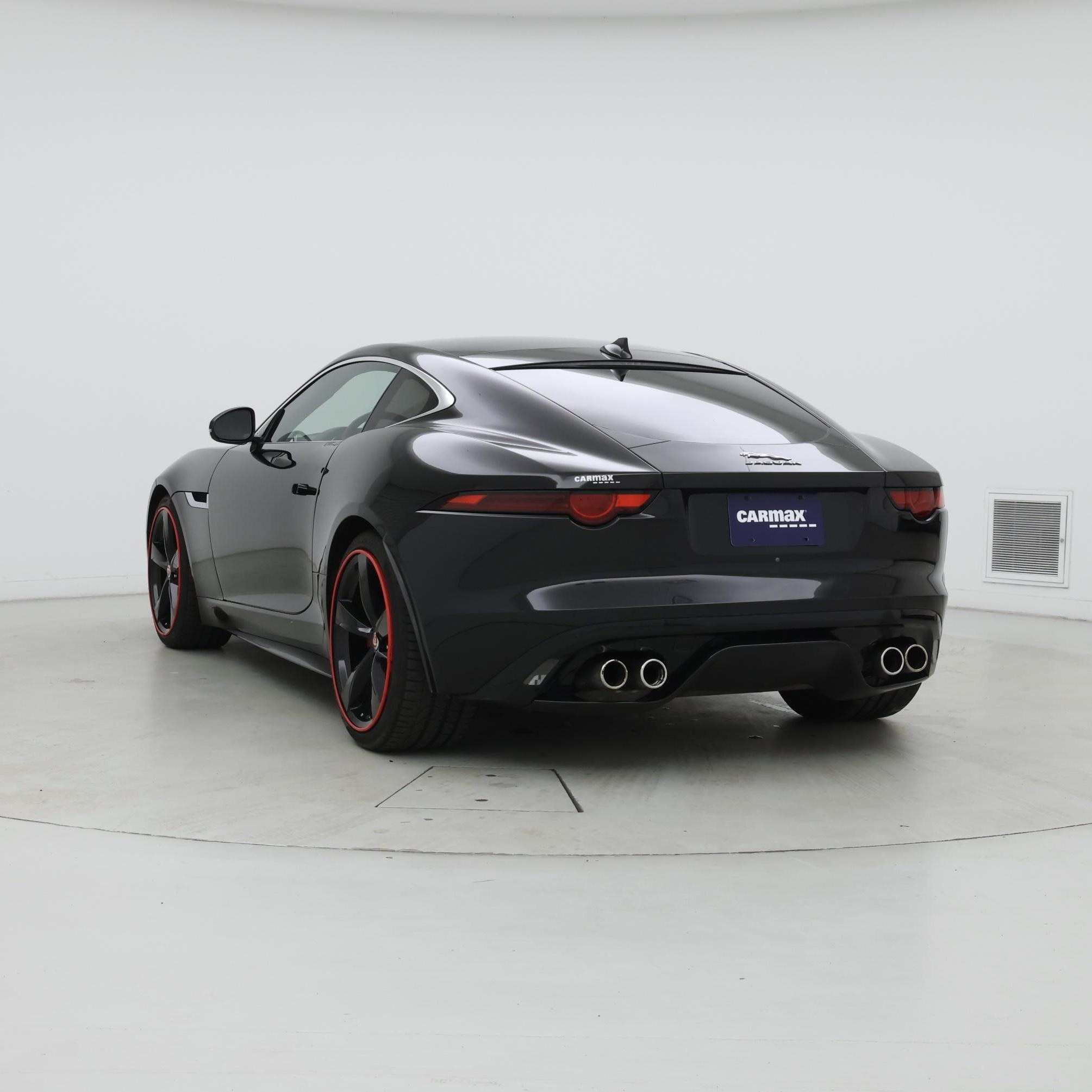 Thumbnail: 2018 Jaguar F-Type - 2