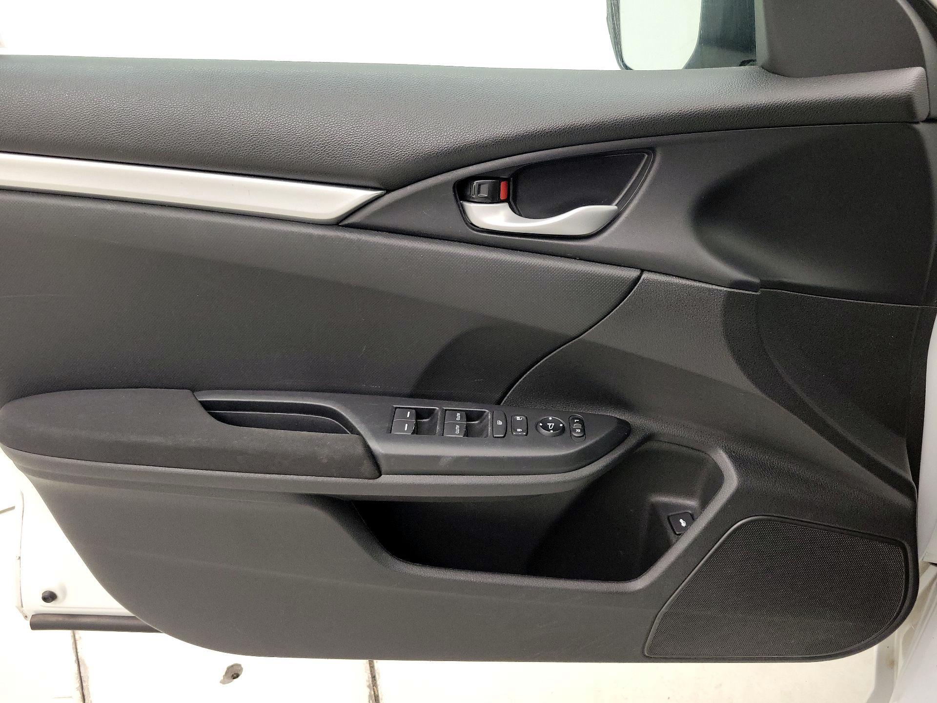 Thumbnail: 2019 Honda Civic - 12