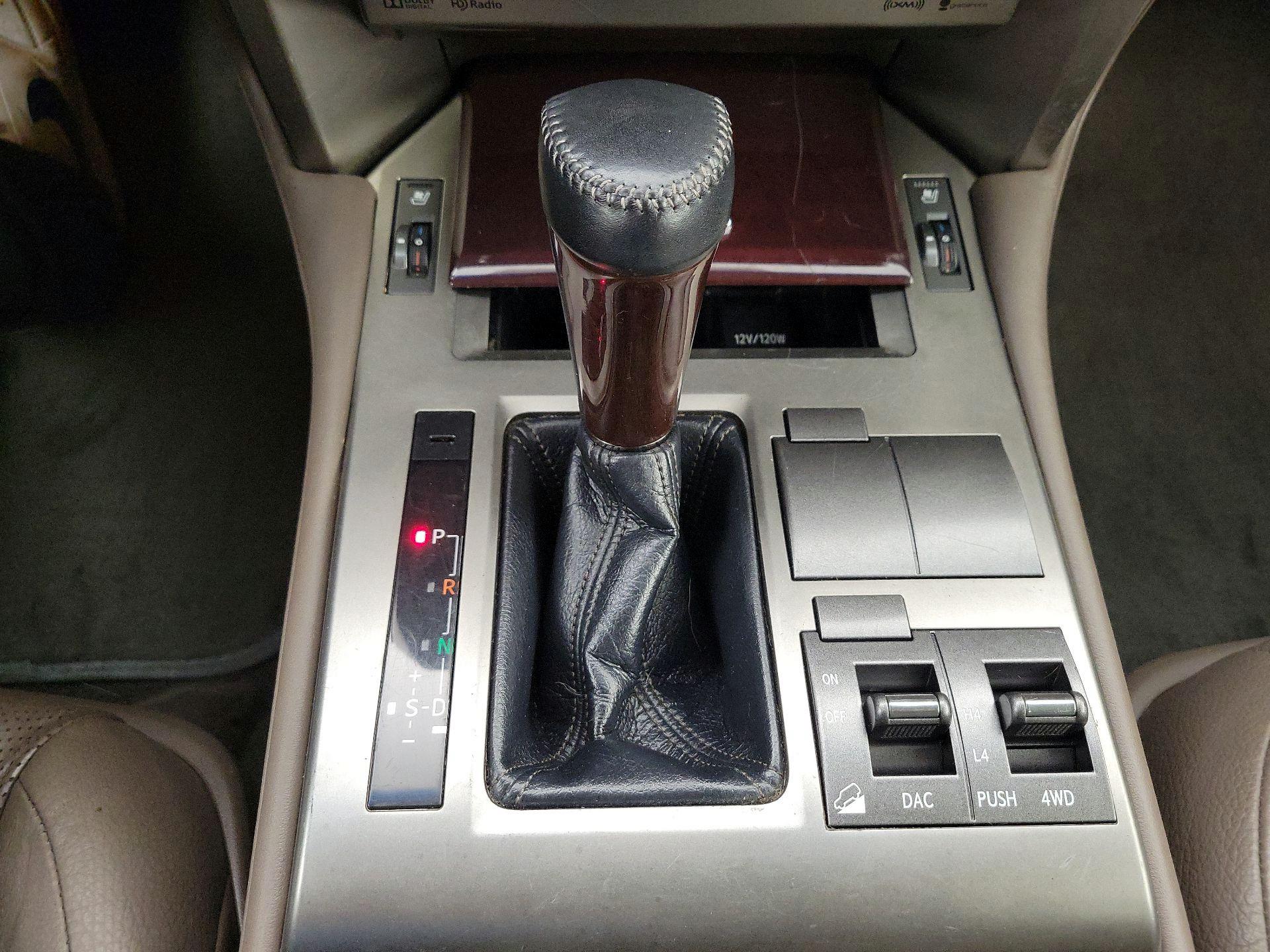 Thumbnail: 2018 Lexus GX - 18