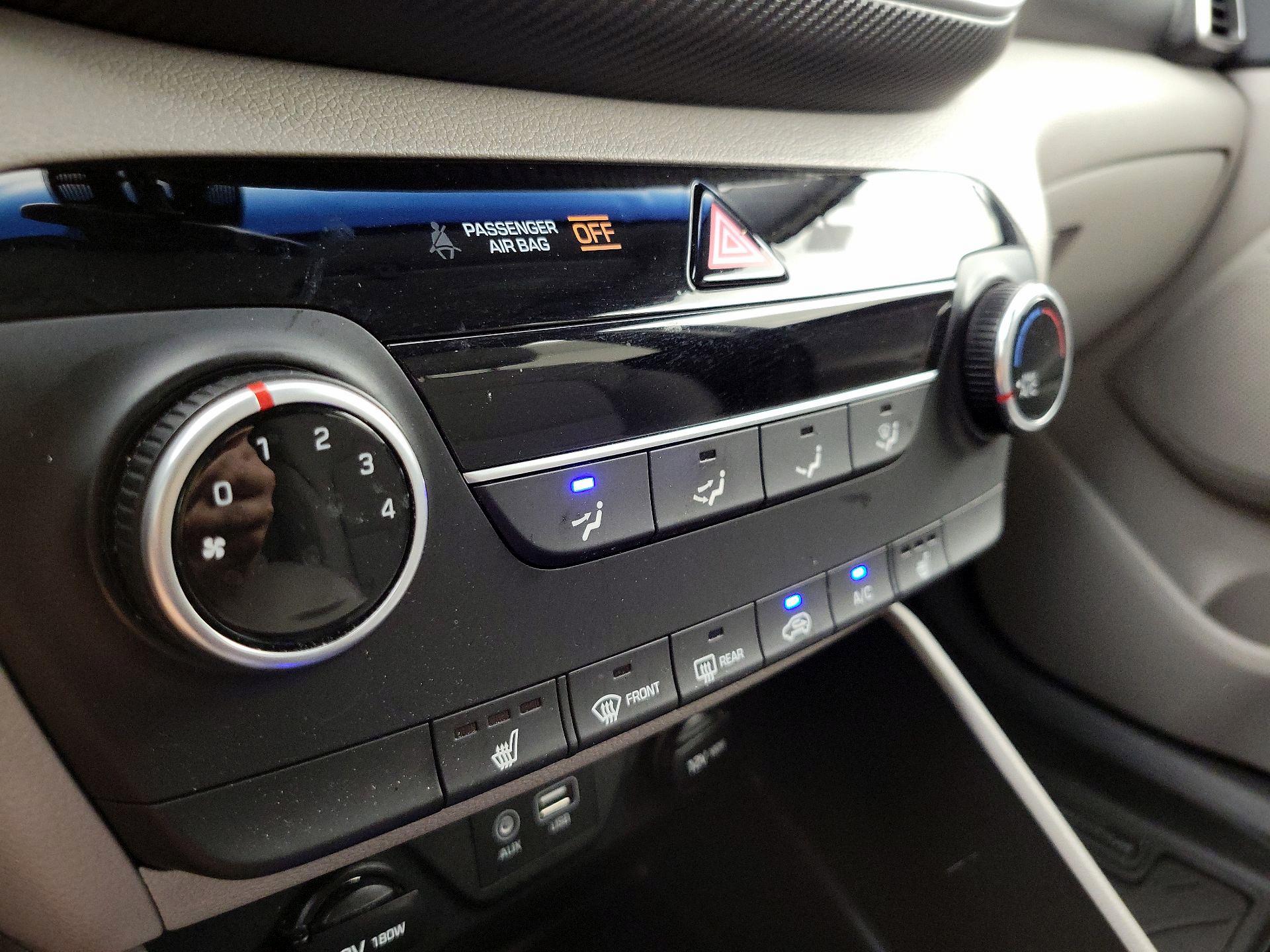 Thumbnail: 2019 Hyundai Tucson - 16