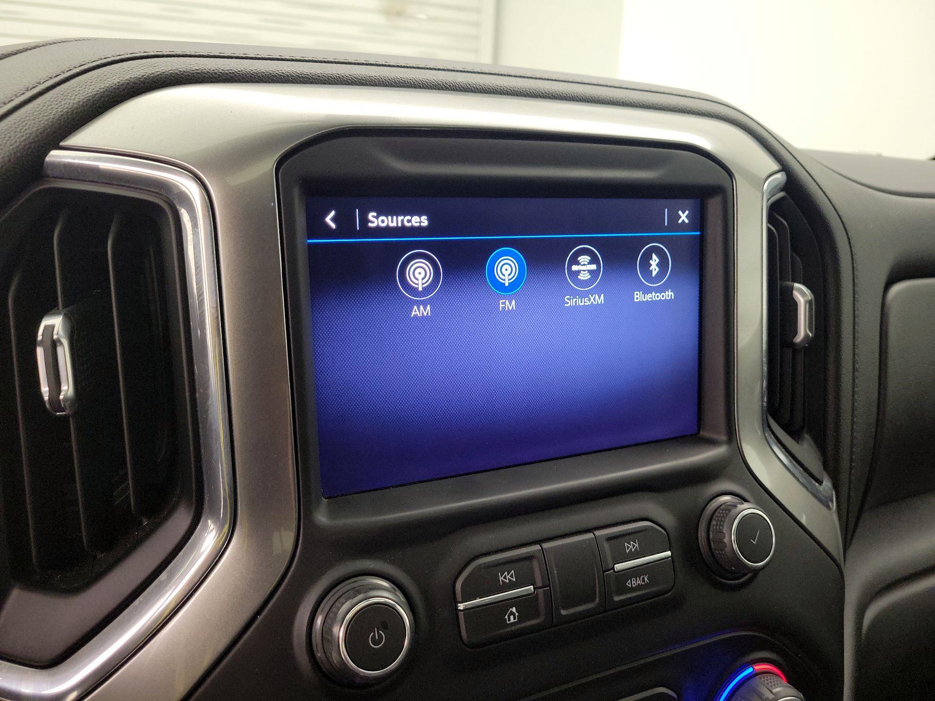Thumbnail: 2020 Chevrolet Silverado 3500 - 16