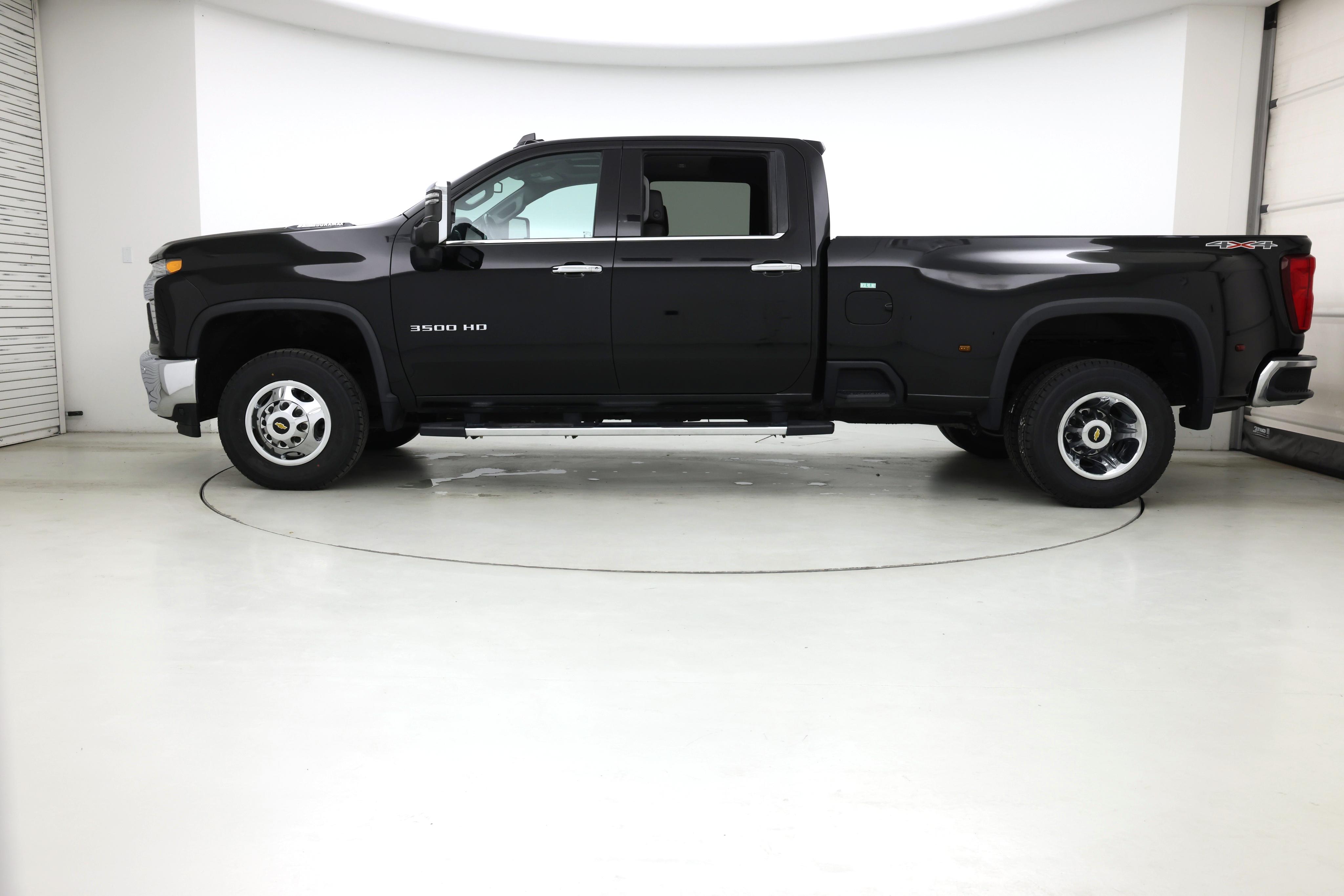 Thumbnail: 2020 Chevrolet Silverado 3500 - 3
