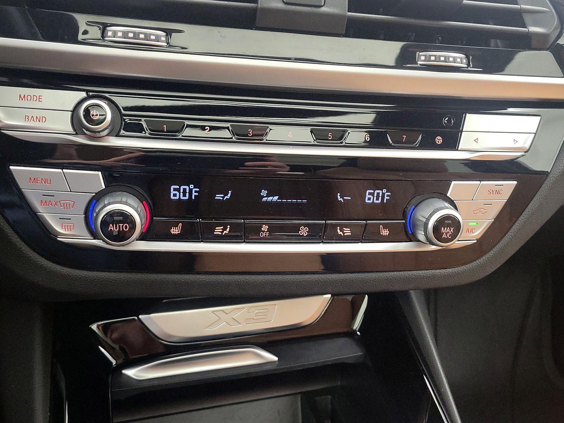 Thumbnail: 2021 BMW X3 - 17