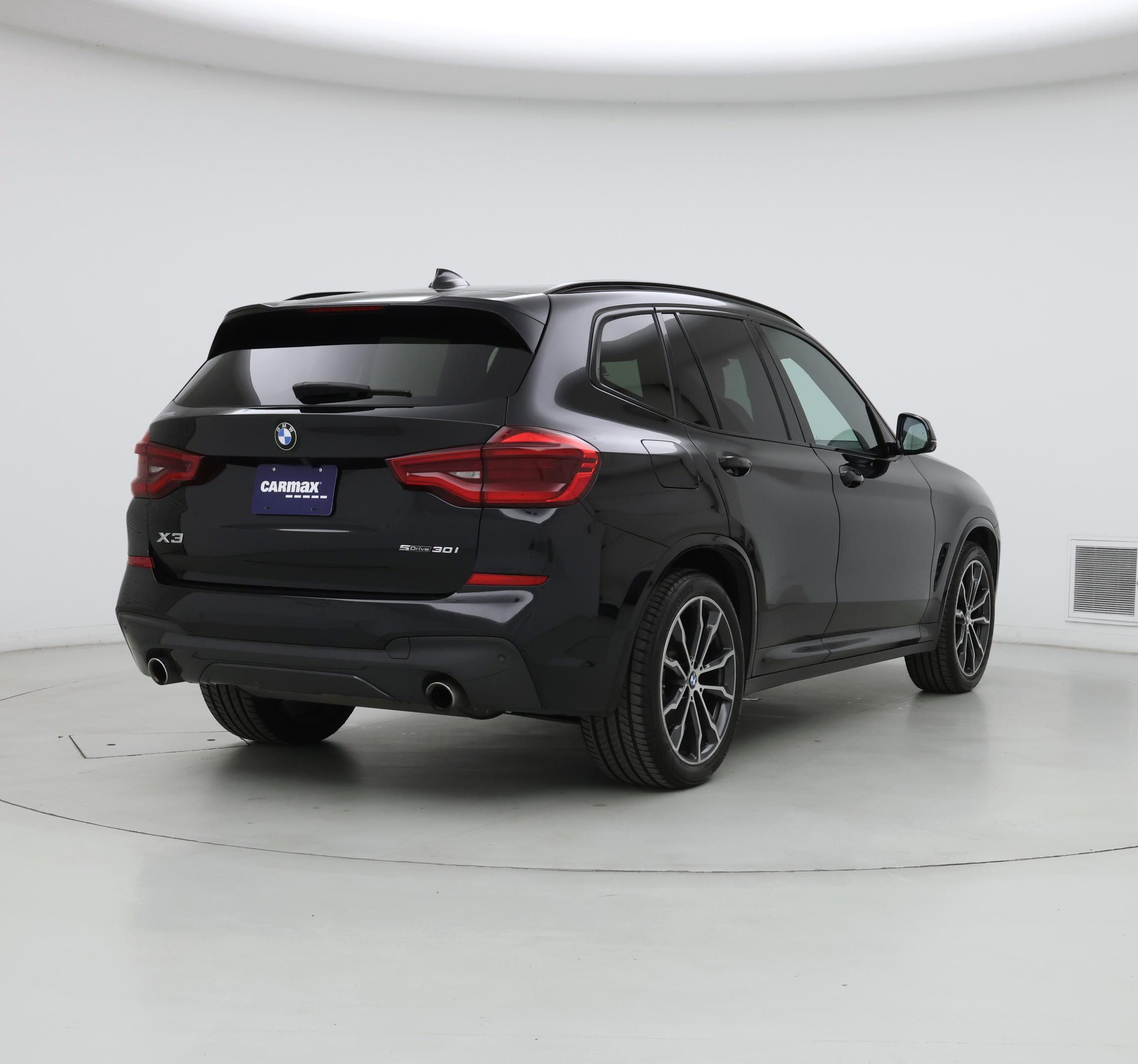 Thumbnail: 2021 BMW X3 - 8