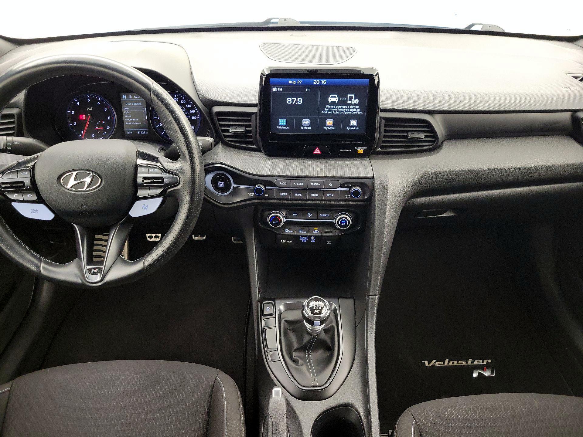 Thumbnail: 2019 Hyundai Veloster - 9