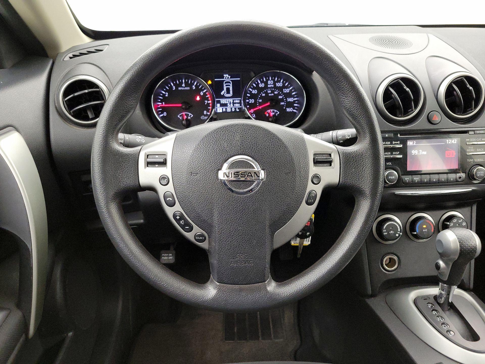Thumbnail: 2014 Nissan Rogue - 10