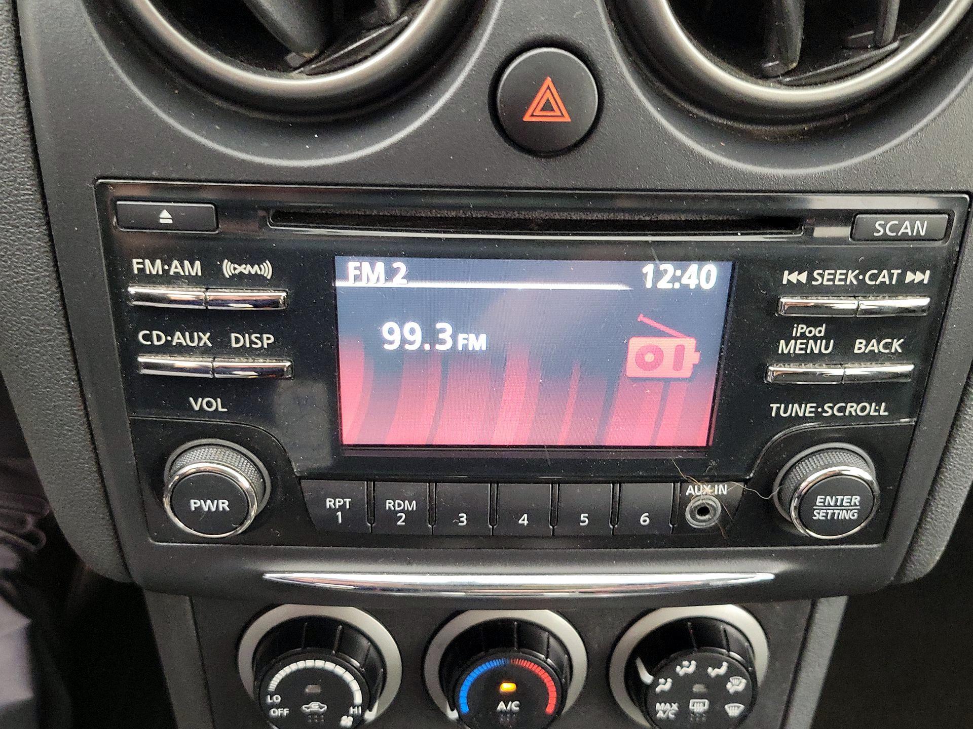 Thumbnail: 2014 Nissan Rogue - 15