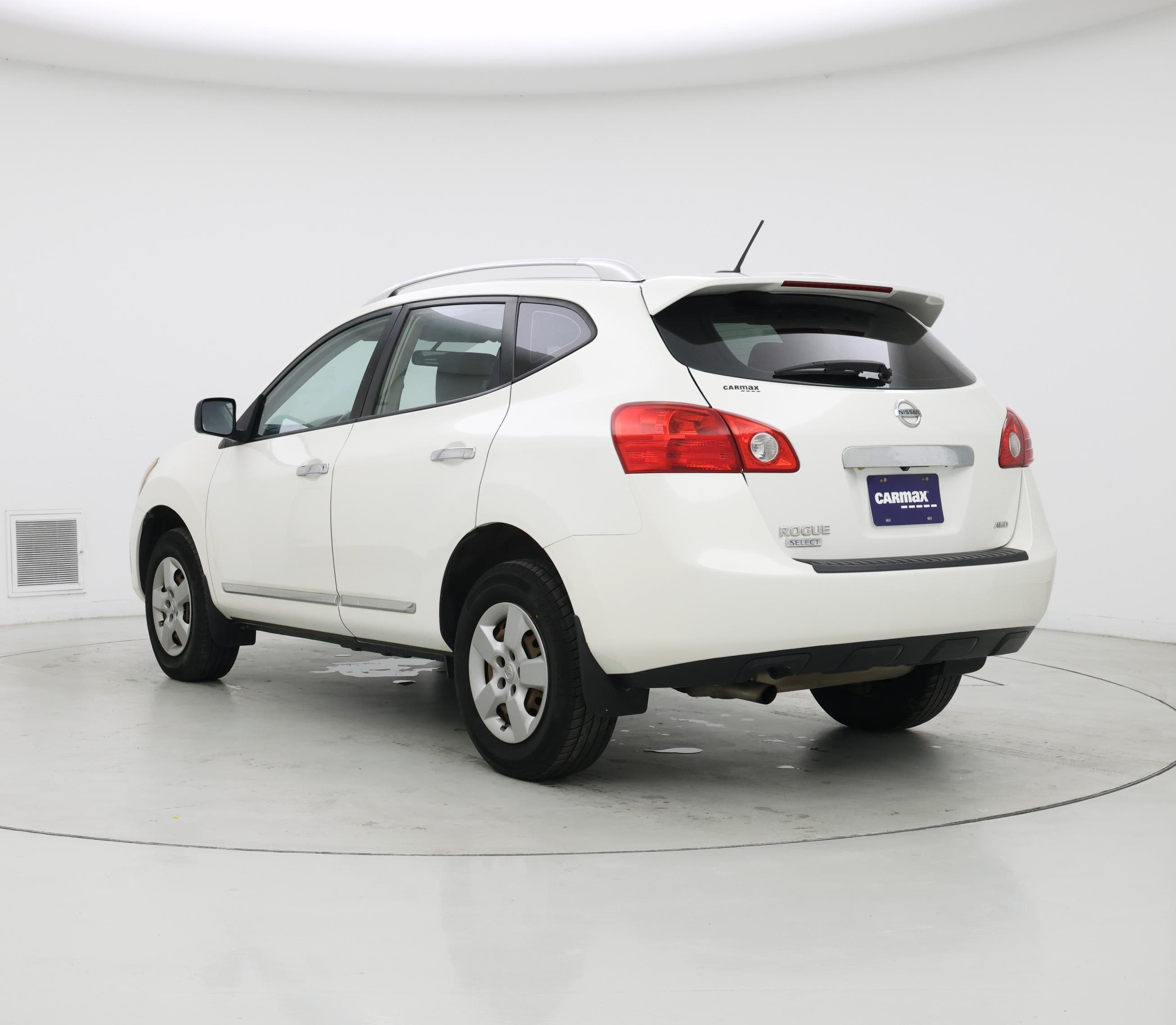 Thumbnail: 2014 Nissan Rogue - 2