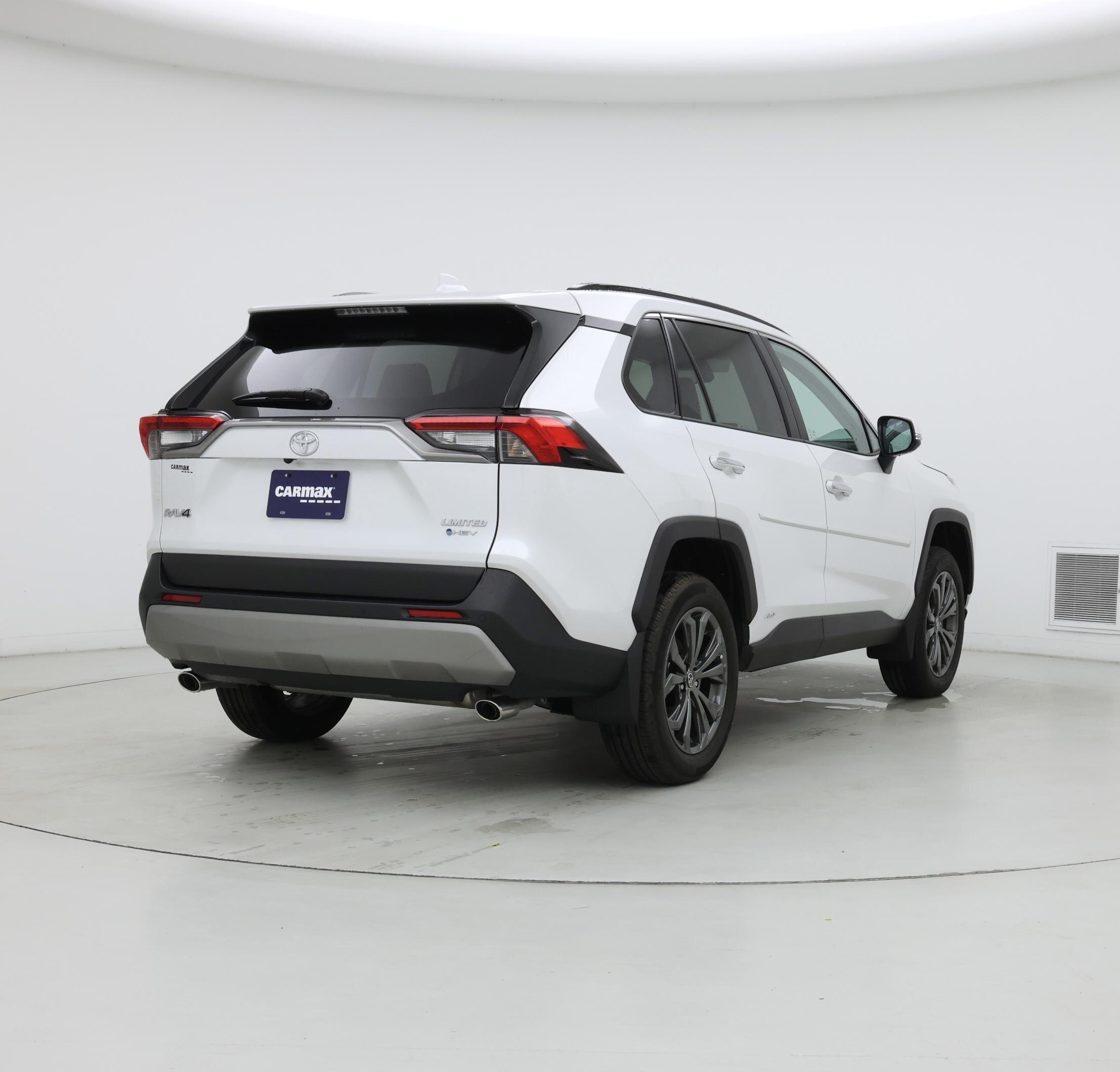 Thumbnail: 2025 Toyota RAV4 - 8