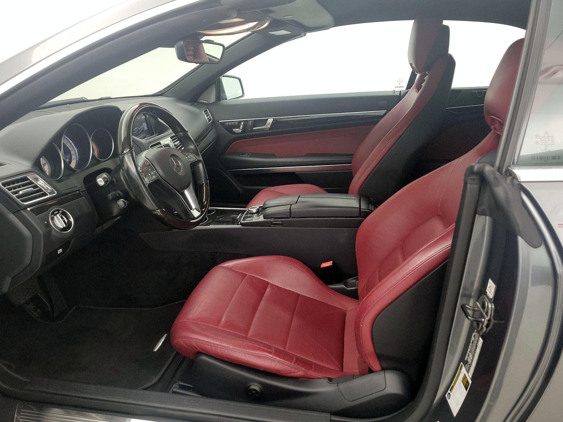 Thumbnail: 2017 Mercedes-Benz E-Class - 11