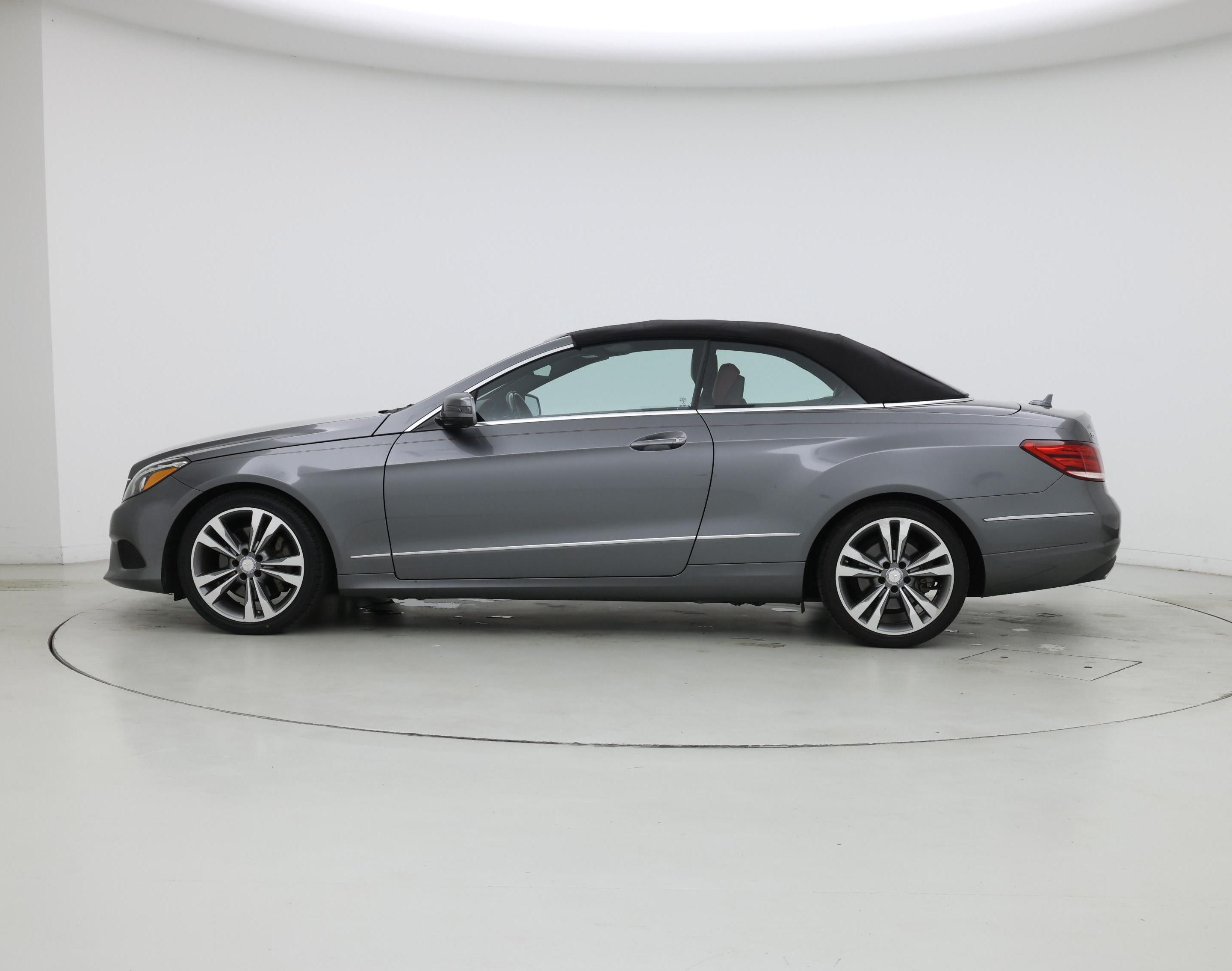 Thumbnail: 2017 Mercedes-Benz E-Class - 3