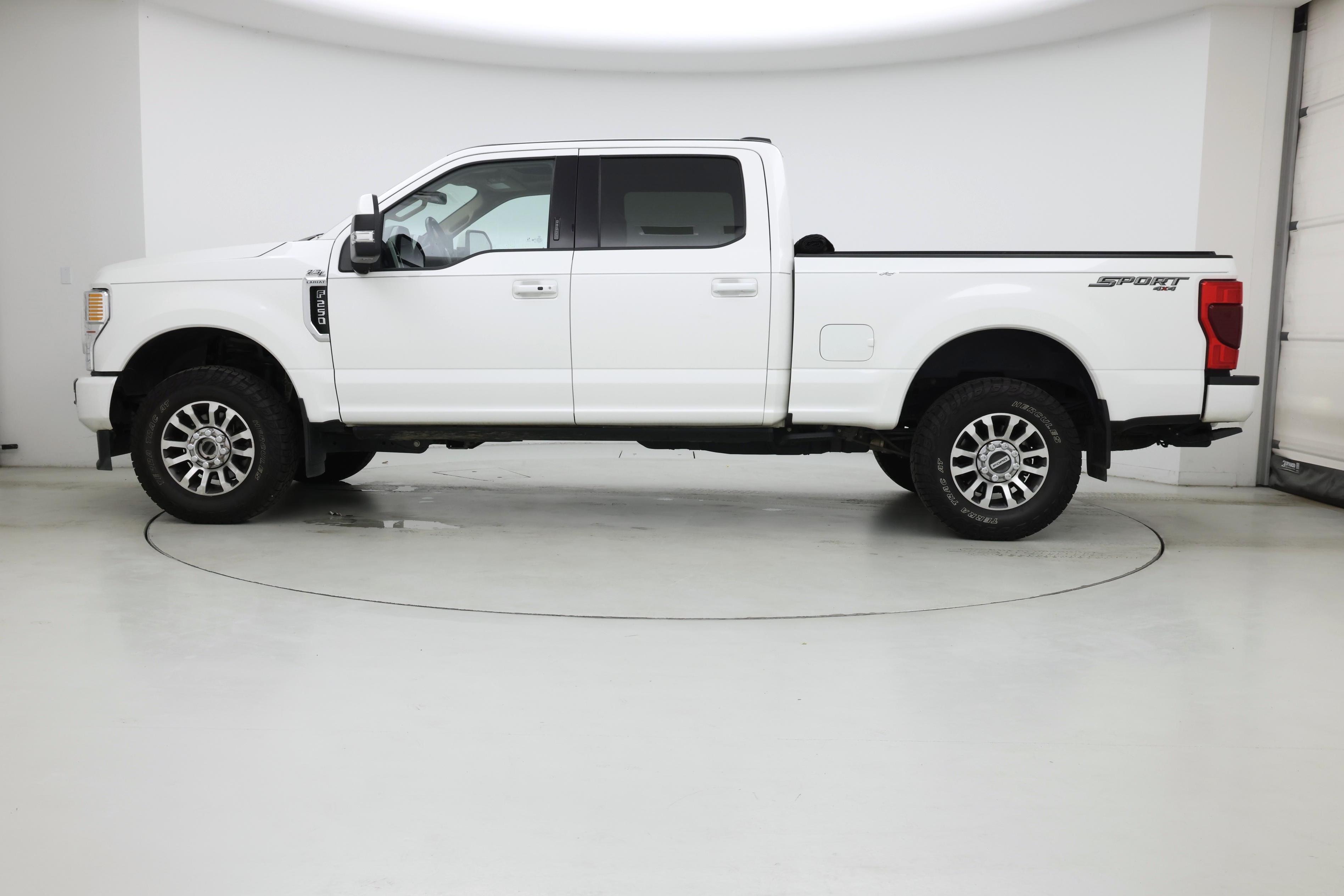 Thumbnail: 2022 Ford F-250 - 3