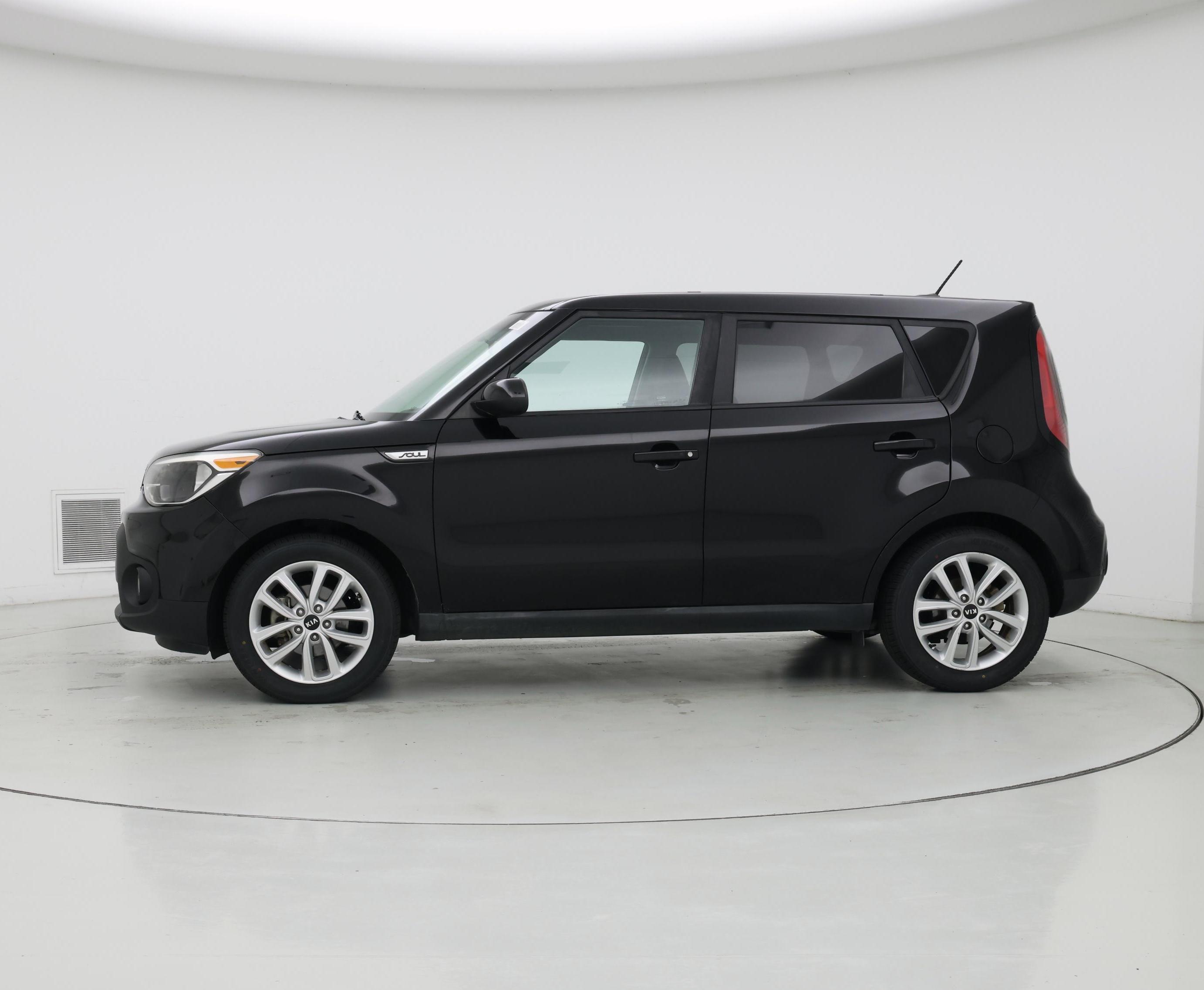 Thumbnail: 2018 Kia Soul - 3
