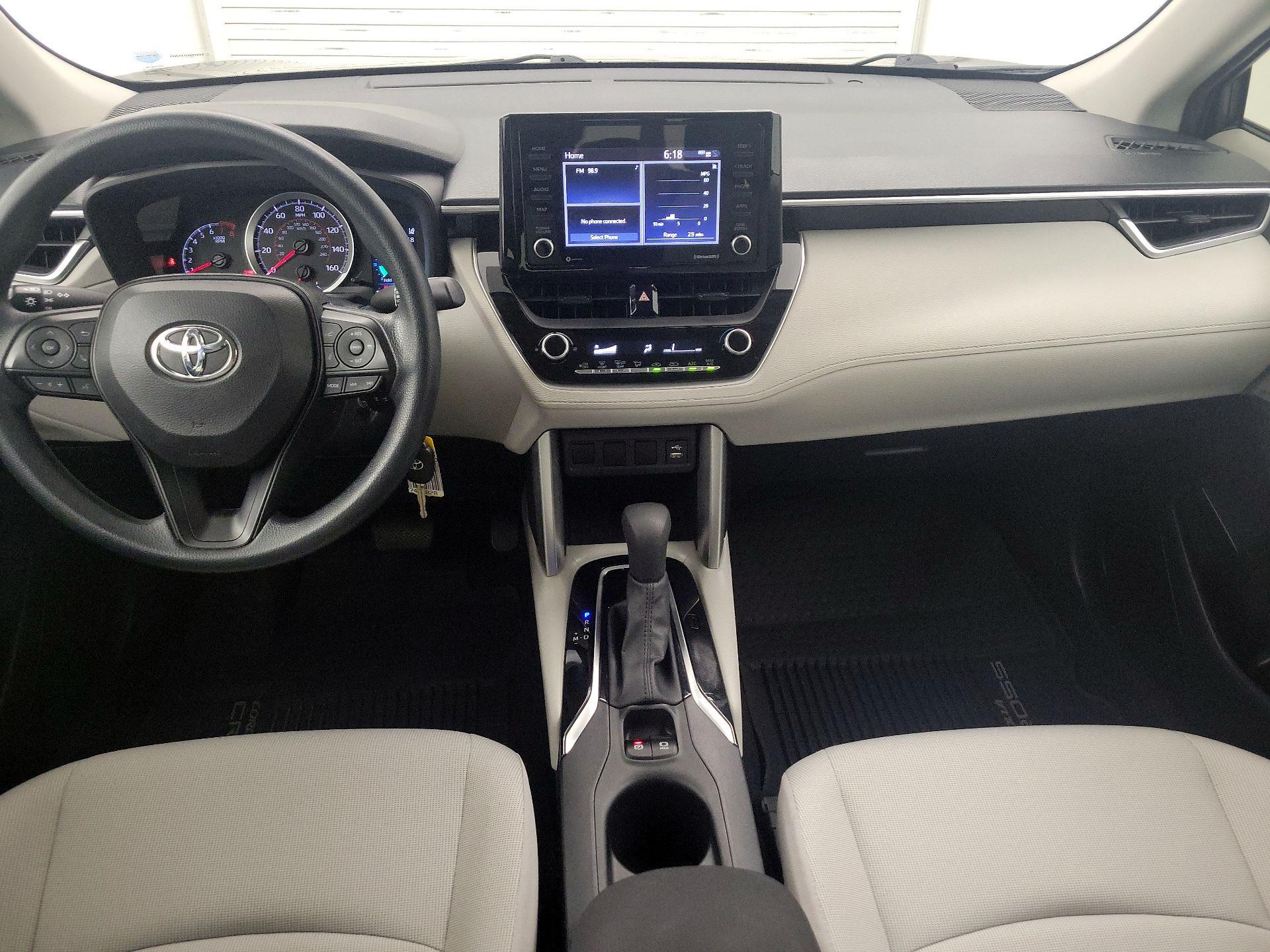 Thumbnail: 2022 Toyota Corolla Cross - 9