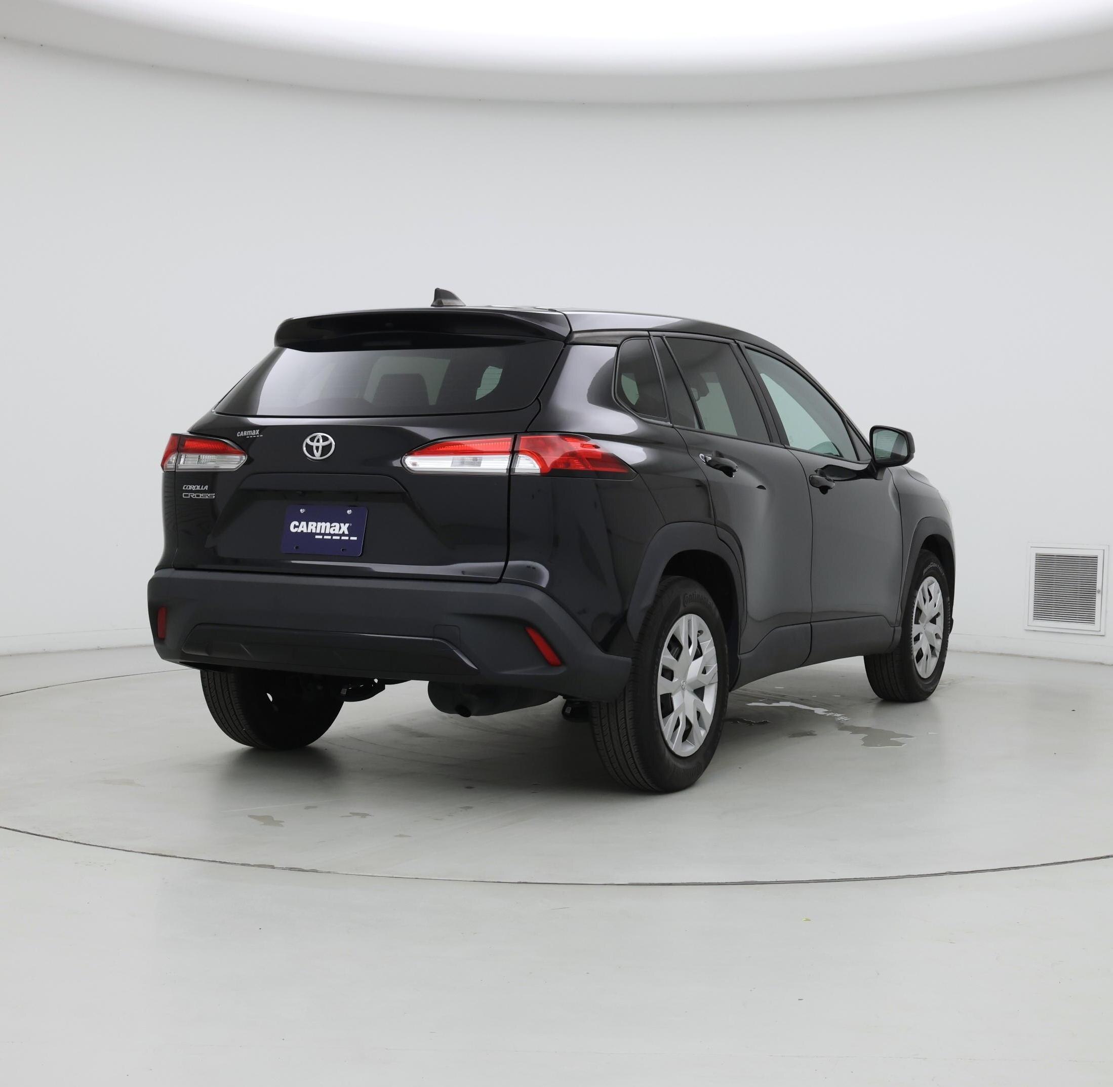 Thumbnail: 2022 Toyota Corolla Cross - 8