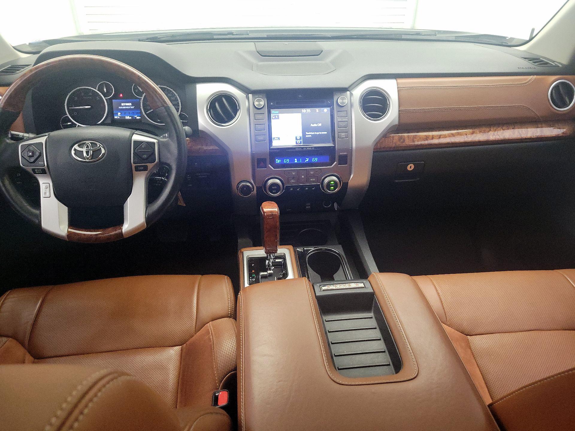 Thumbnail: 2016 Toyota Tundra - 9