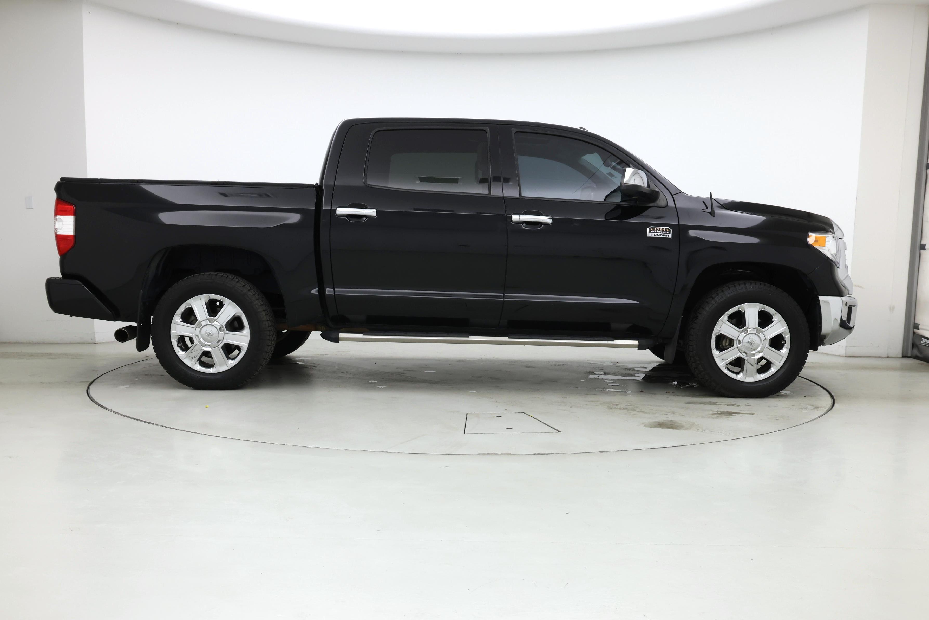 Thumbnail: 2016 Toyota Tundra - 7