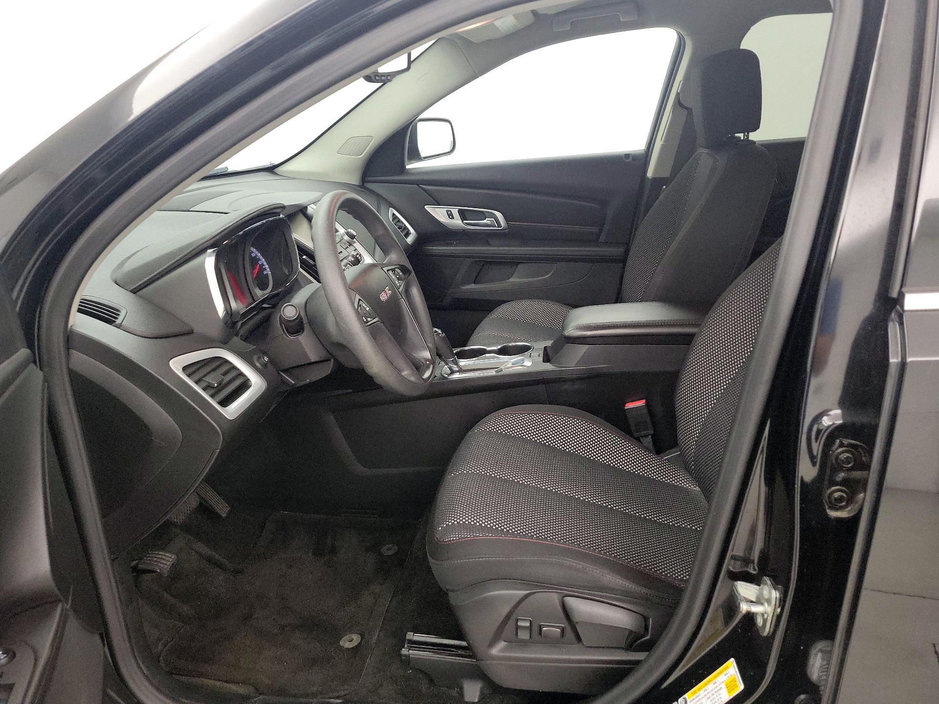 Thumbnail: 2017 GMC Terrain - 11