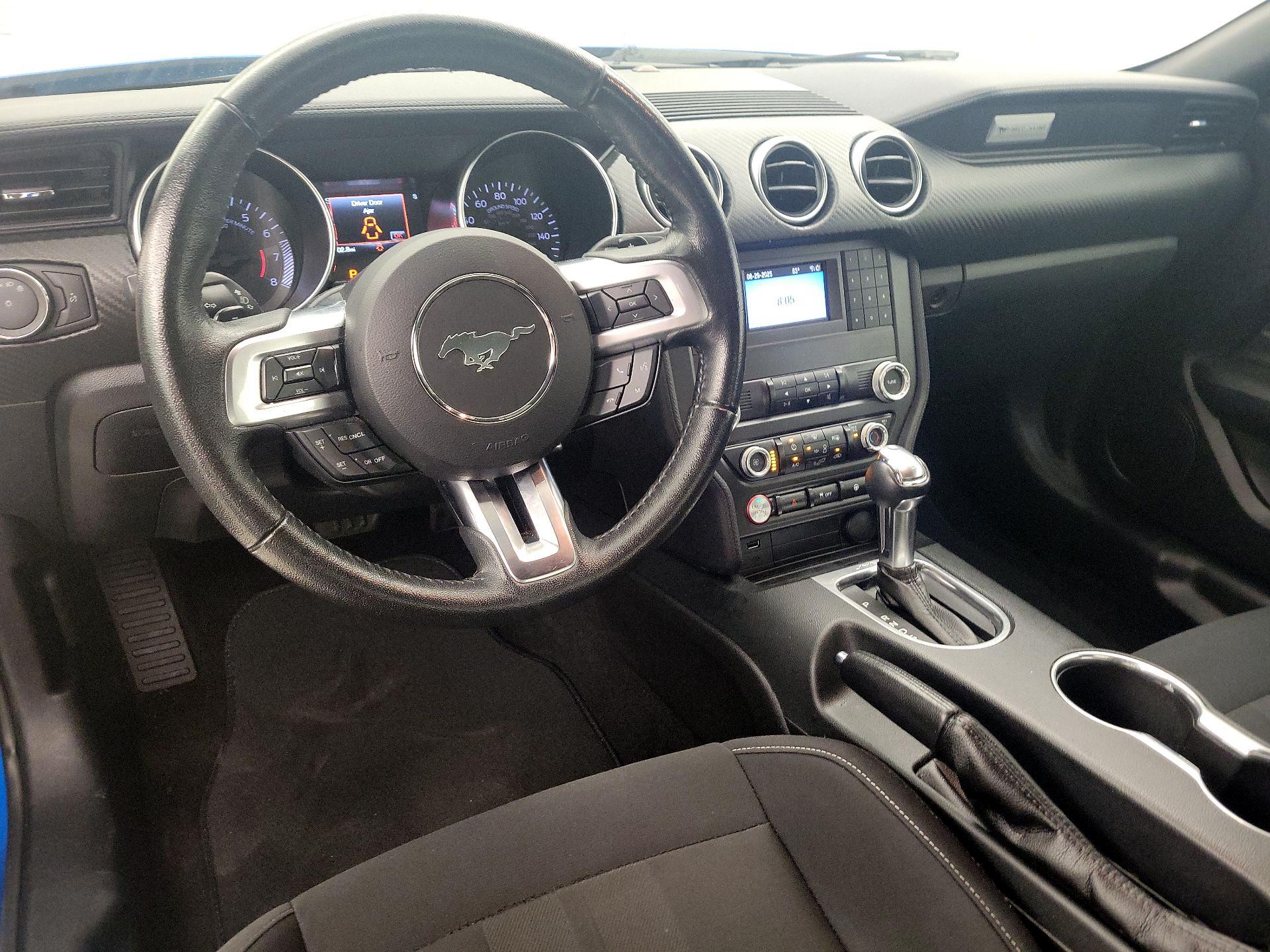 Thumbnail: 2019 Ford Mustang - 9