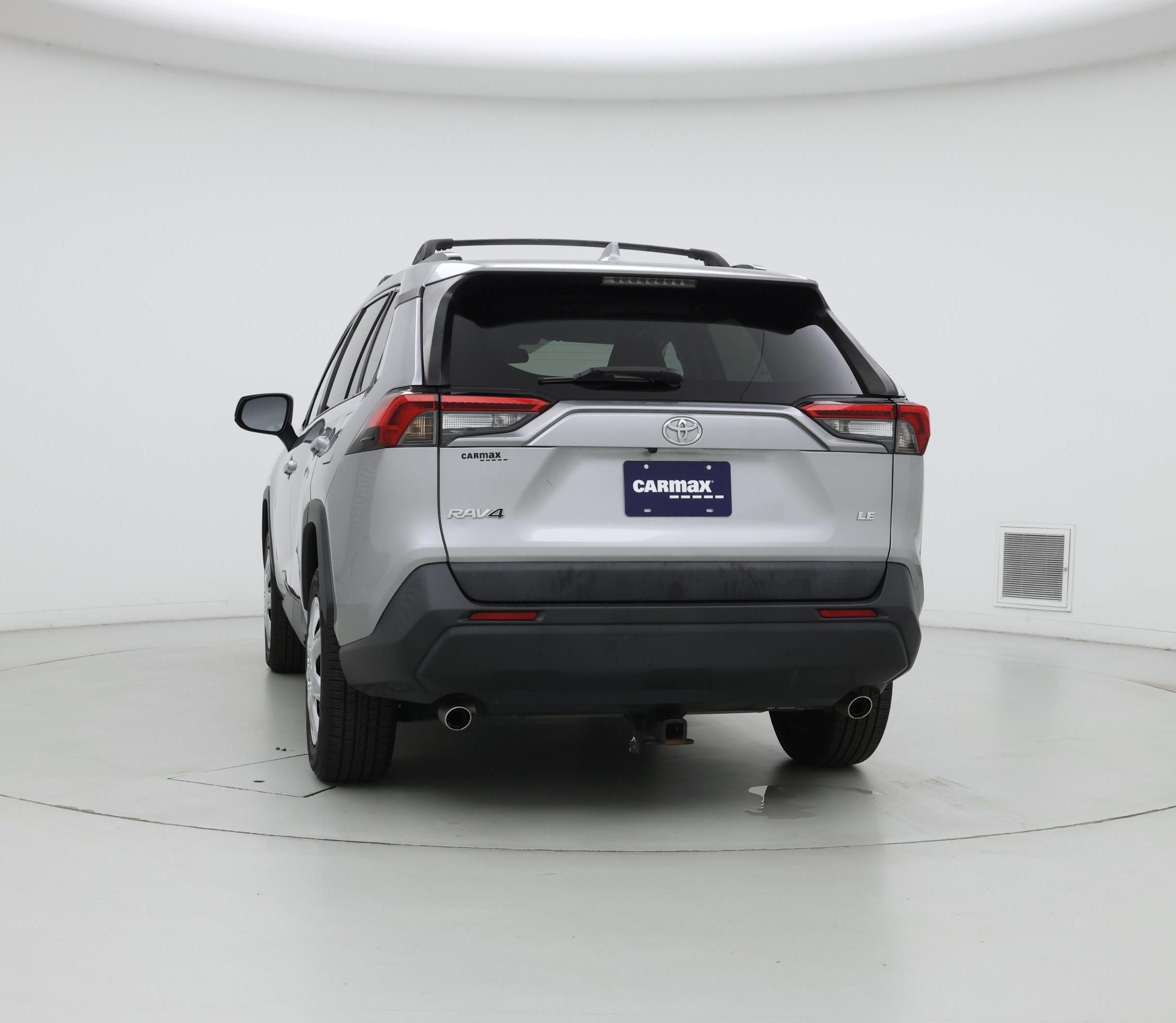 Thumbnail: 2019 Toyota RAV4 - 6