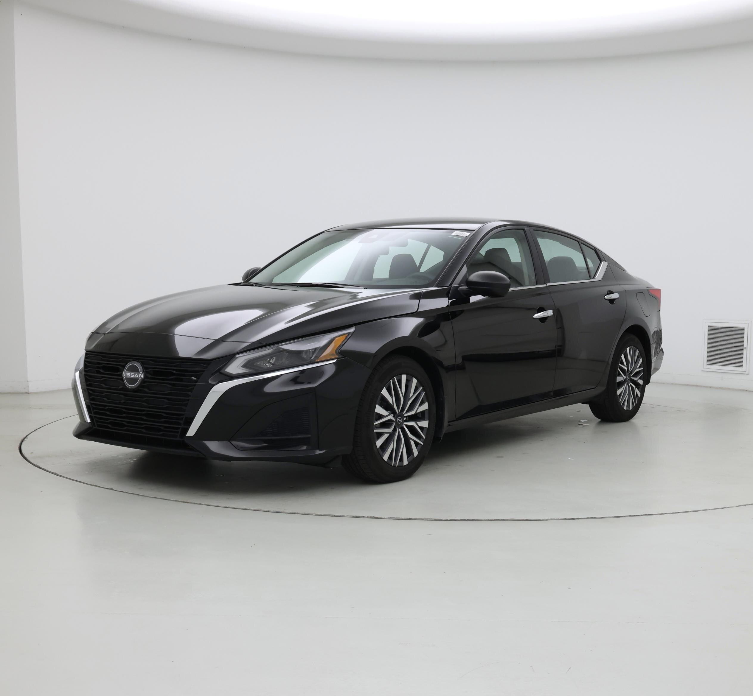 Thumbnail: 2024 Nissan Altima - 4