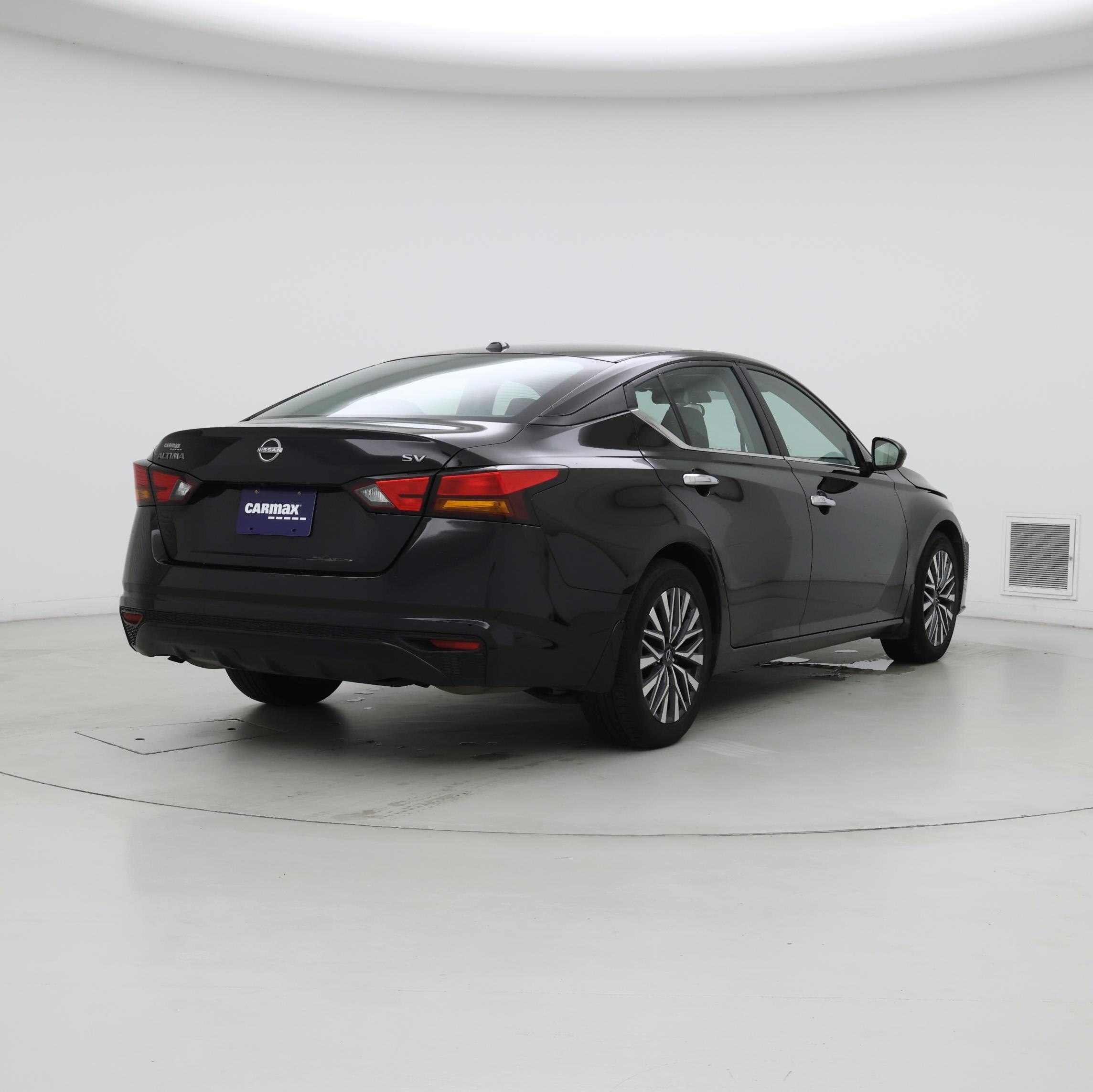 Thumbnail: 2024 Nissan Altima - 8