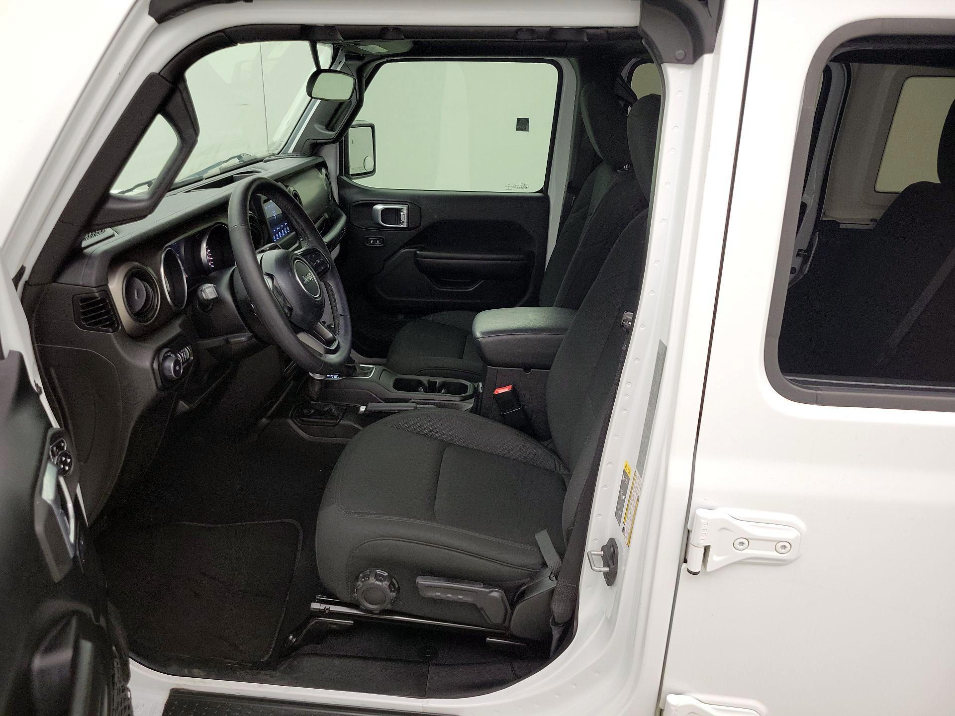 Thumbnail: 2020 Jeep Wrangler - 11