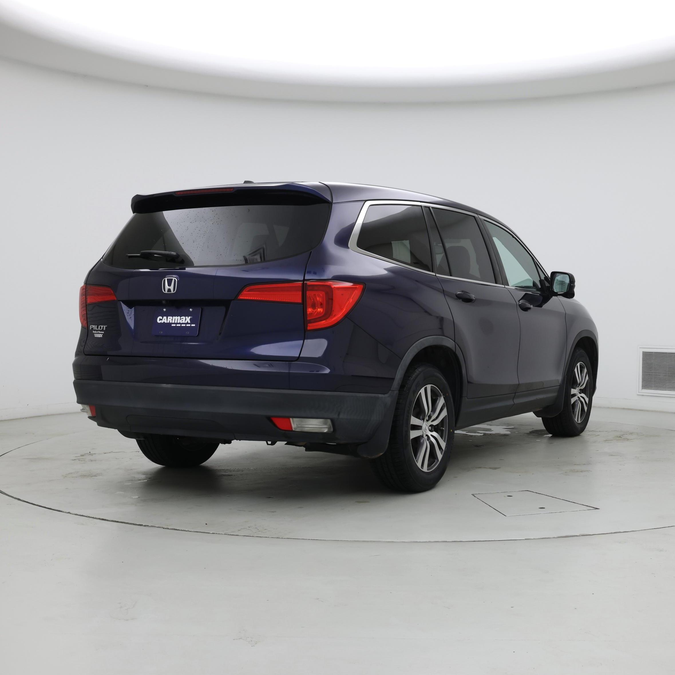Thumbnail: 2018 Honda Pilot - 8