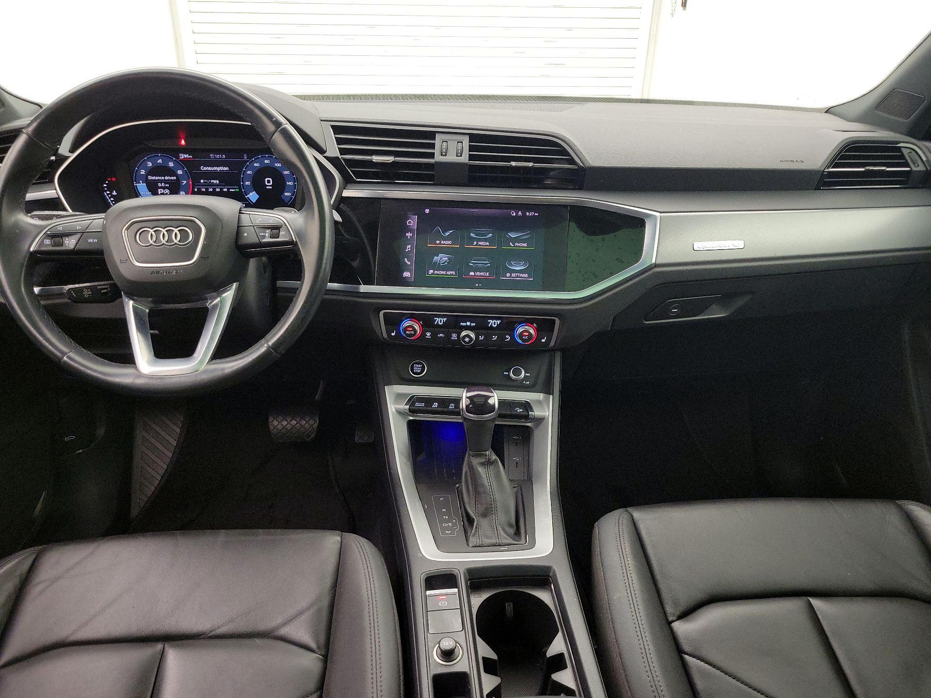 Thumbnail: 2022 Audi Q3 - 9