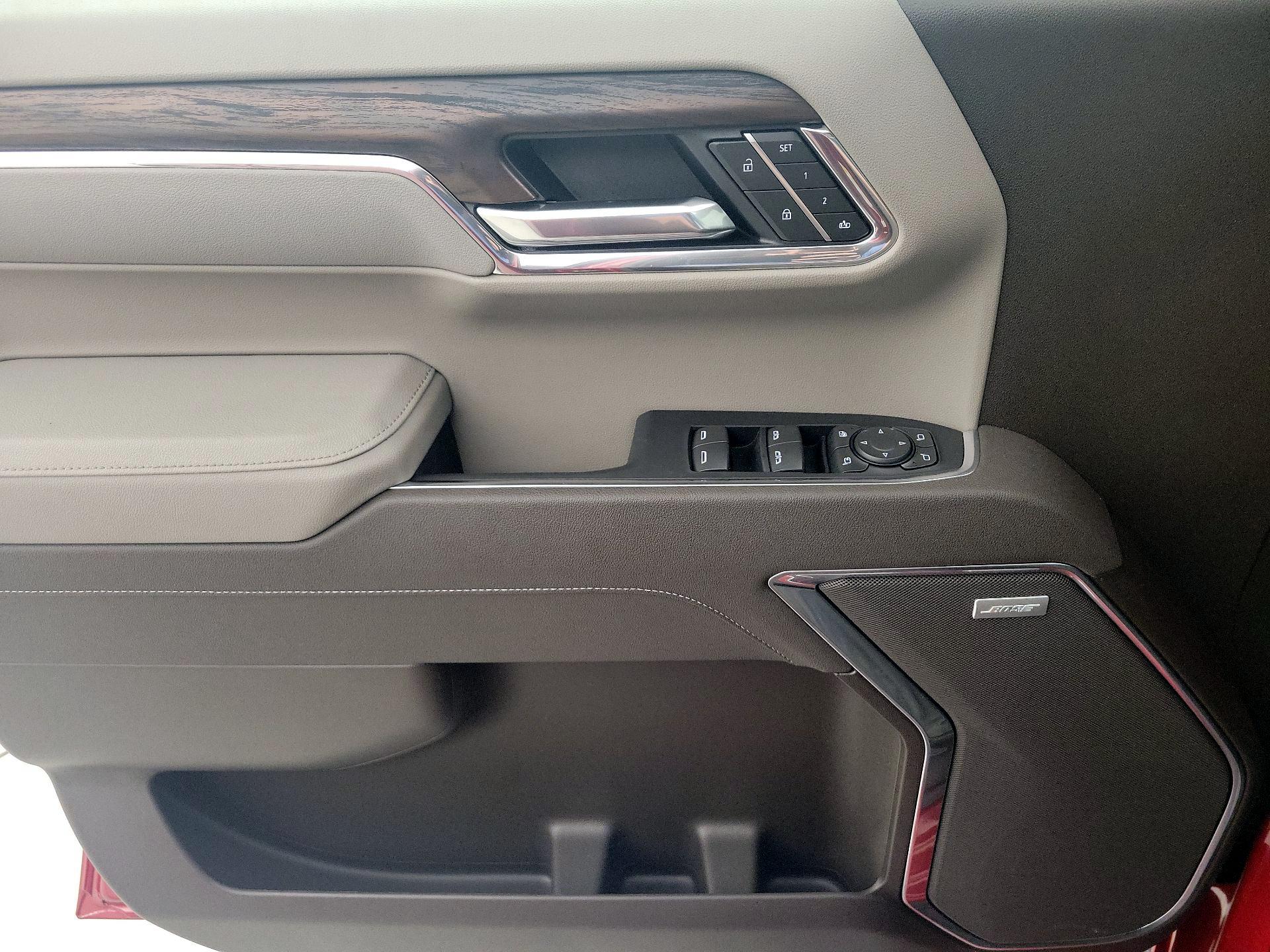 Thumbnail: 2025 GMC Sierra 1500 - 12