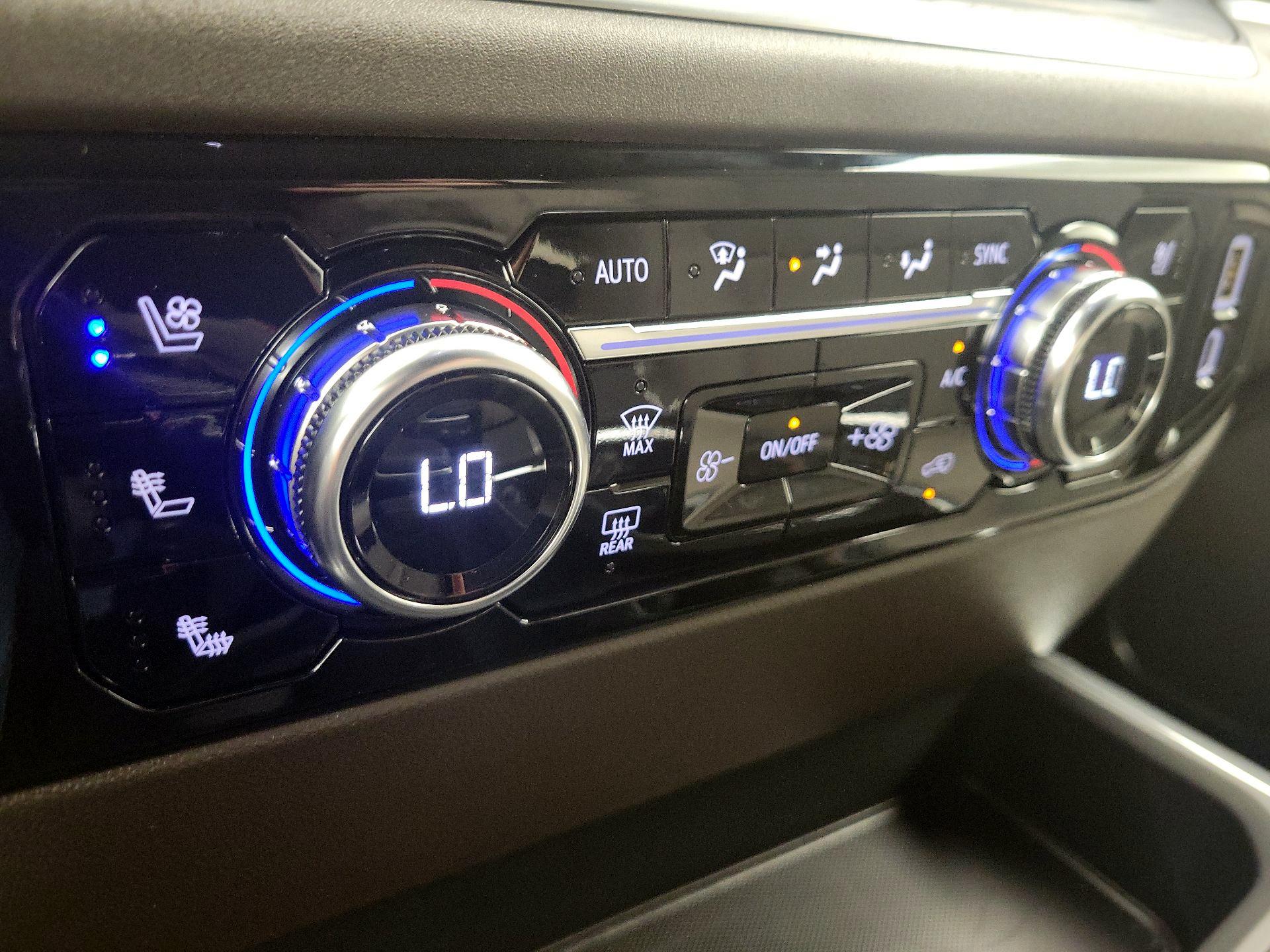 Thumbnail: 2025 GMC Sierra 1500 - 16