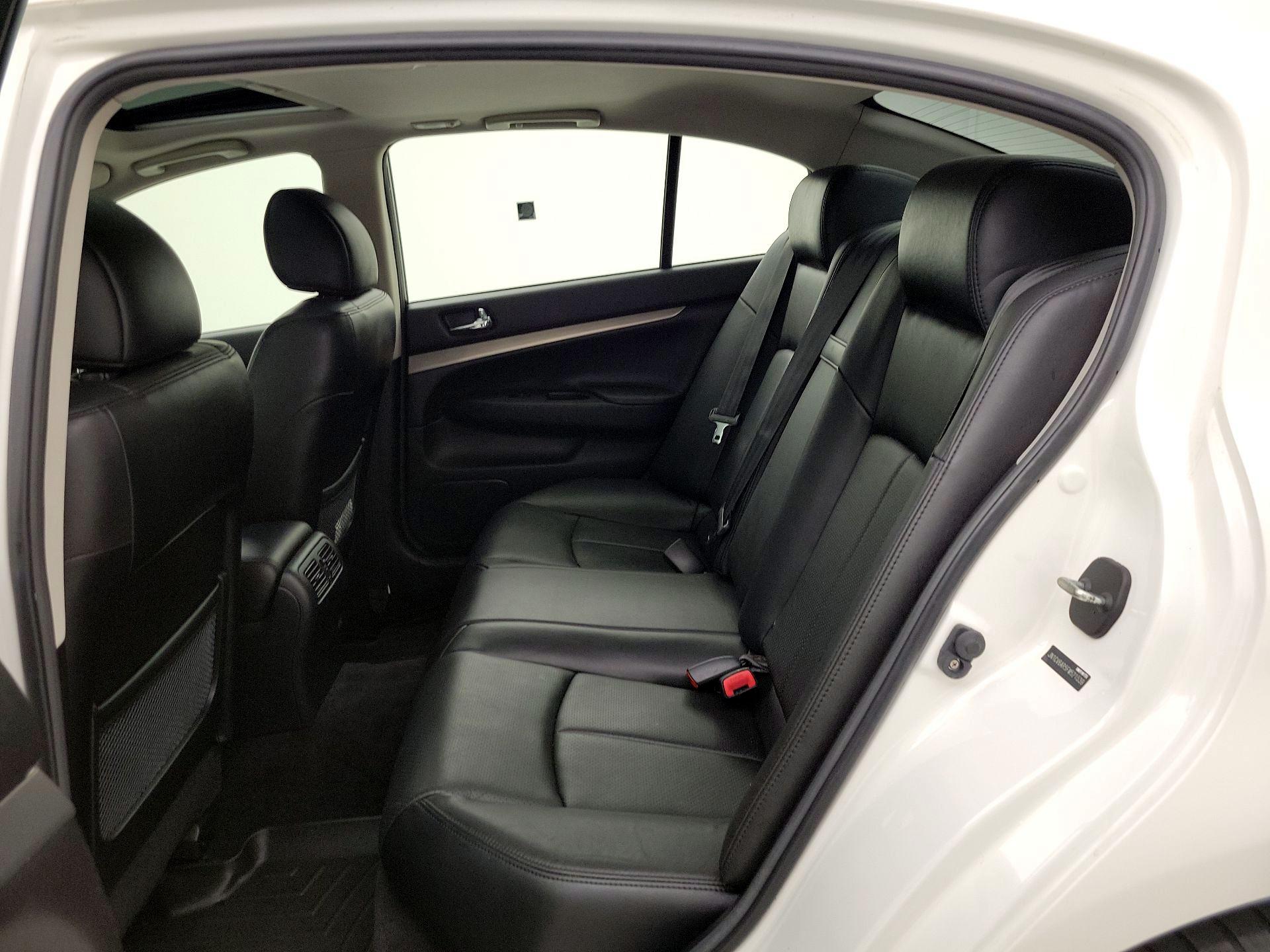 Thumbnail: 2015 INFINITI  - 20