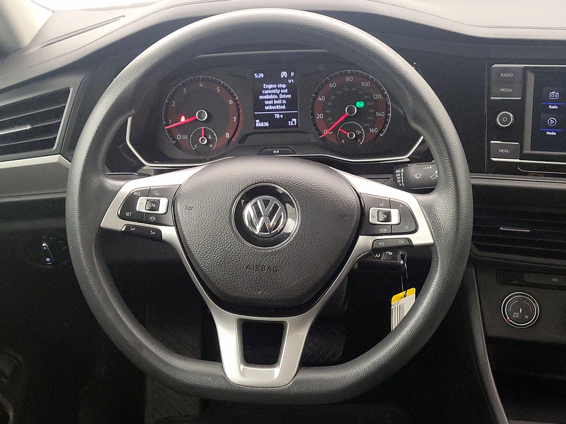 Thumbnail: 2021 Volkswagen Jetta - 10