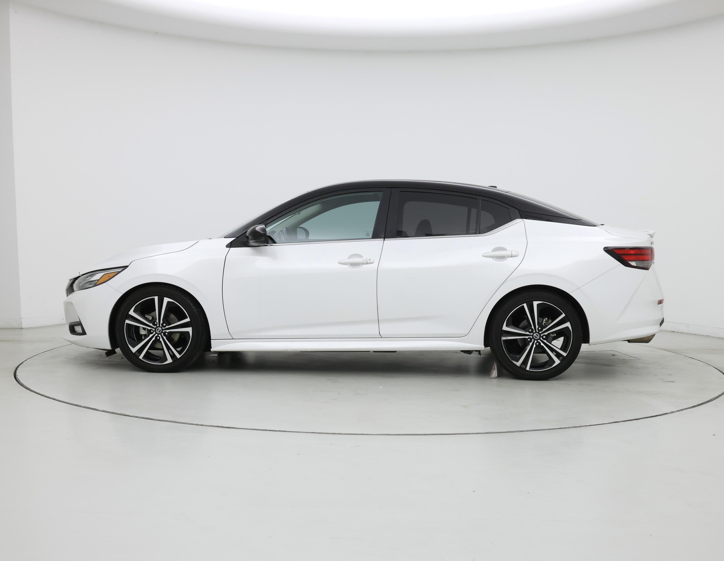 Thumbnail: 2020 Nissan Sentra - 3