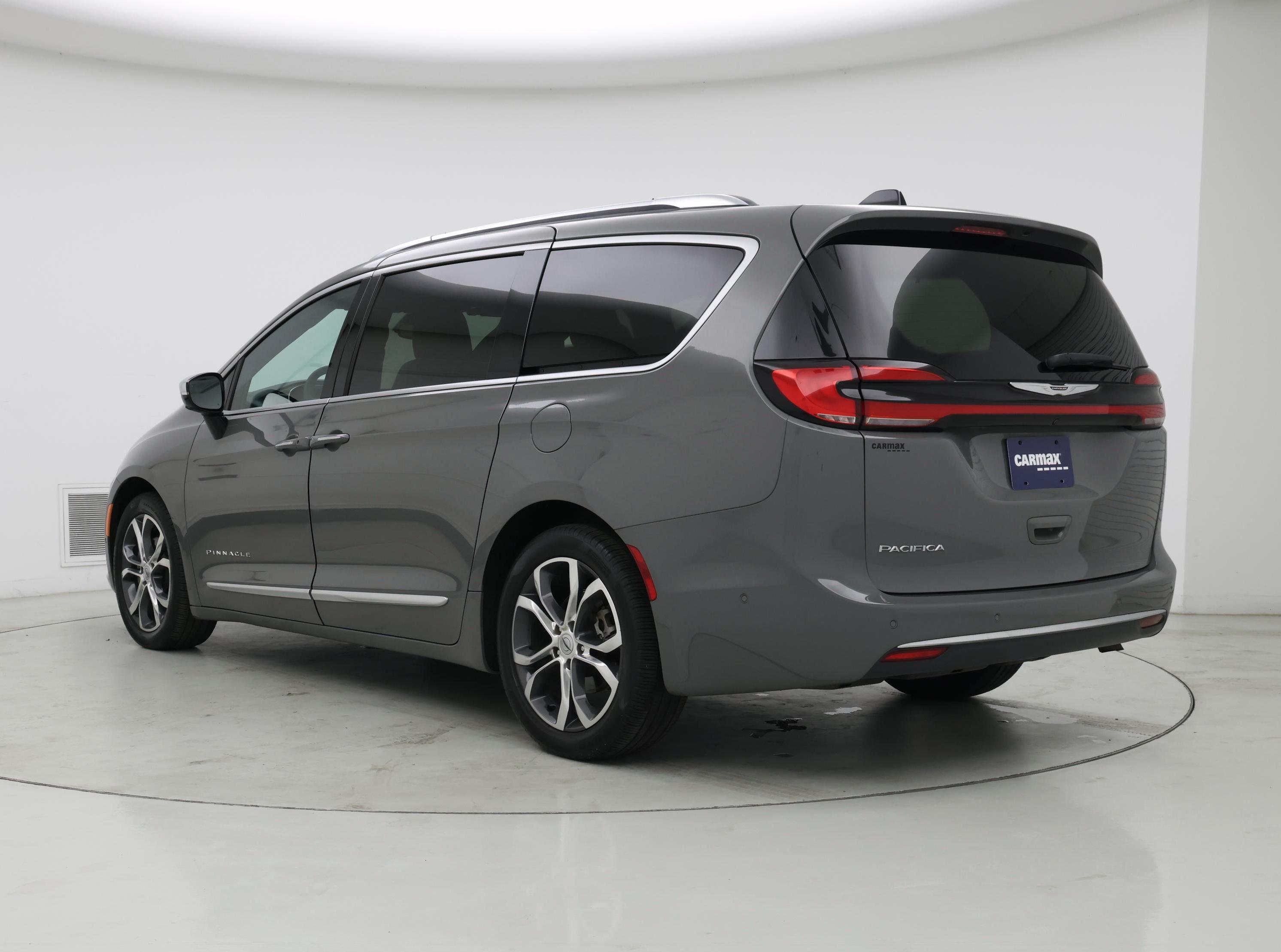 Thumbnail: 2023 Chrysler Pacifica - 2