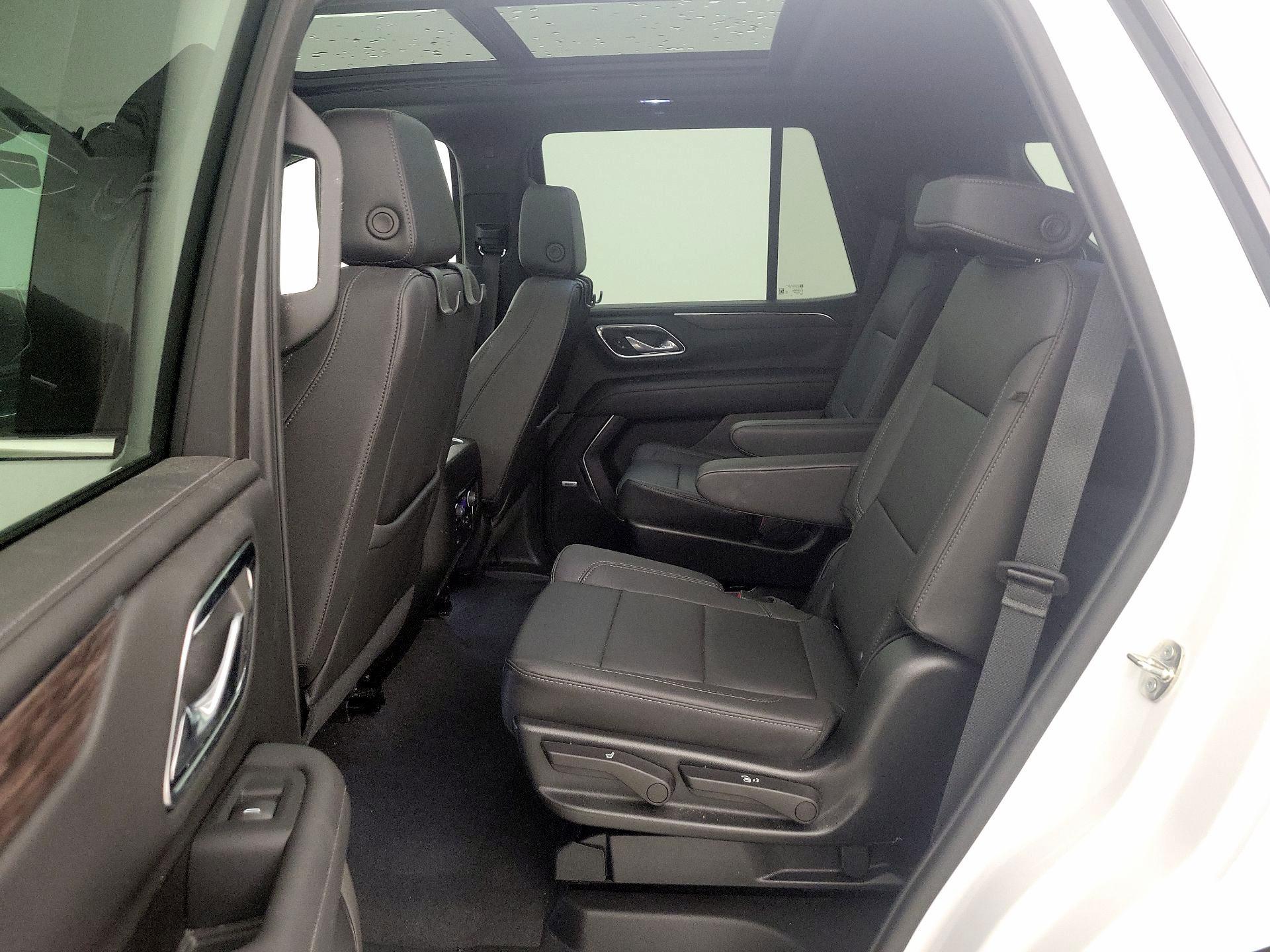 Thumbnail: 2023 Chevrolet Tahoe - 20