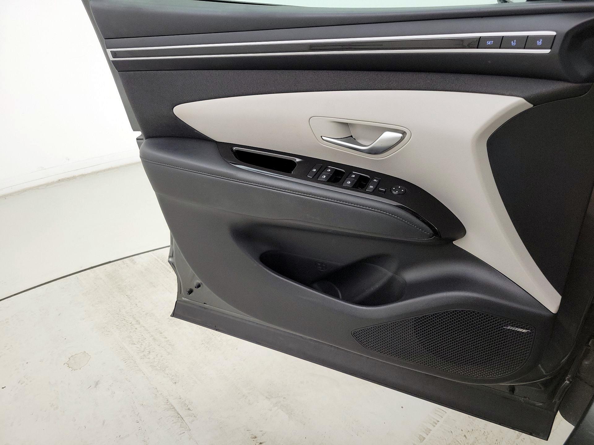 Thumbnail: 2022 Hyundai Tucson - 12